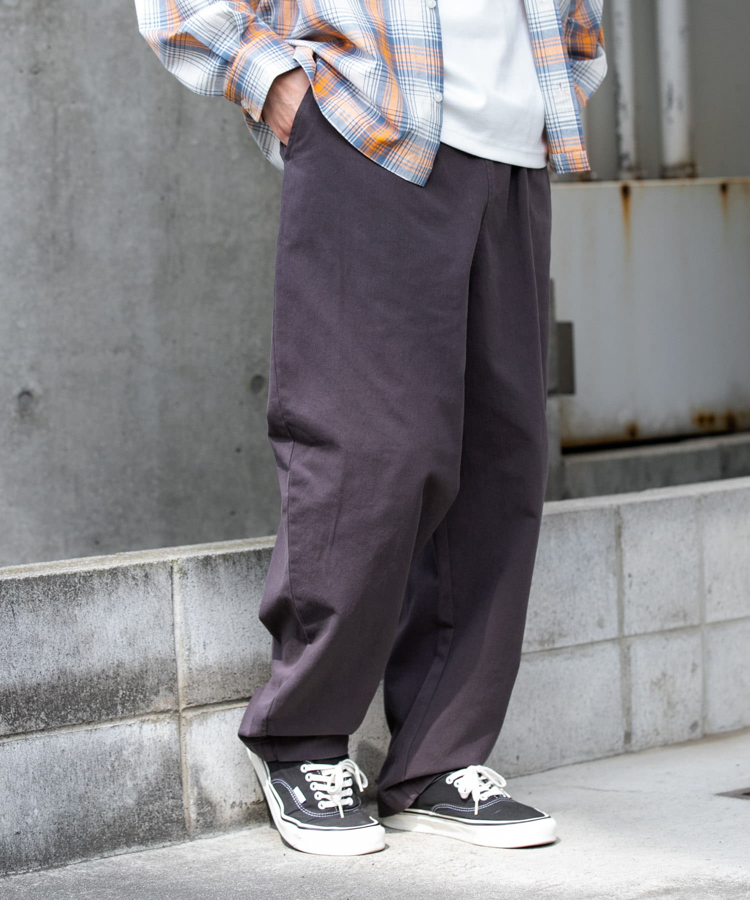 身長：180cm 体重：60kg サイズ：L