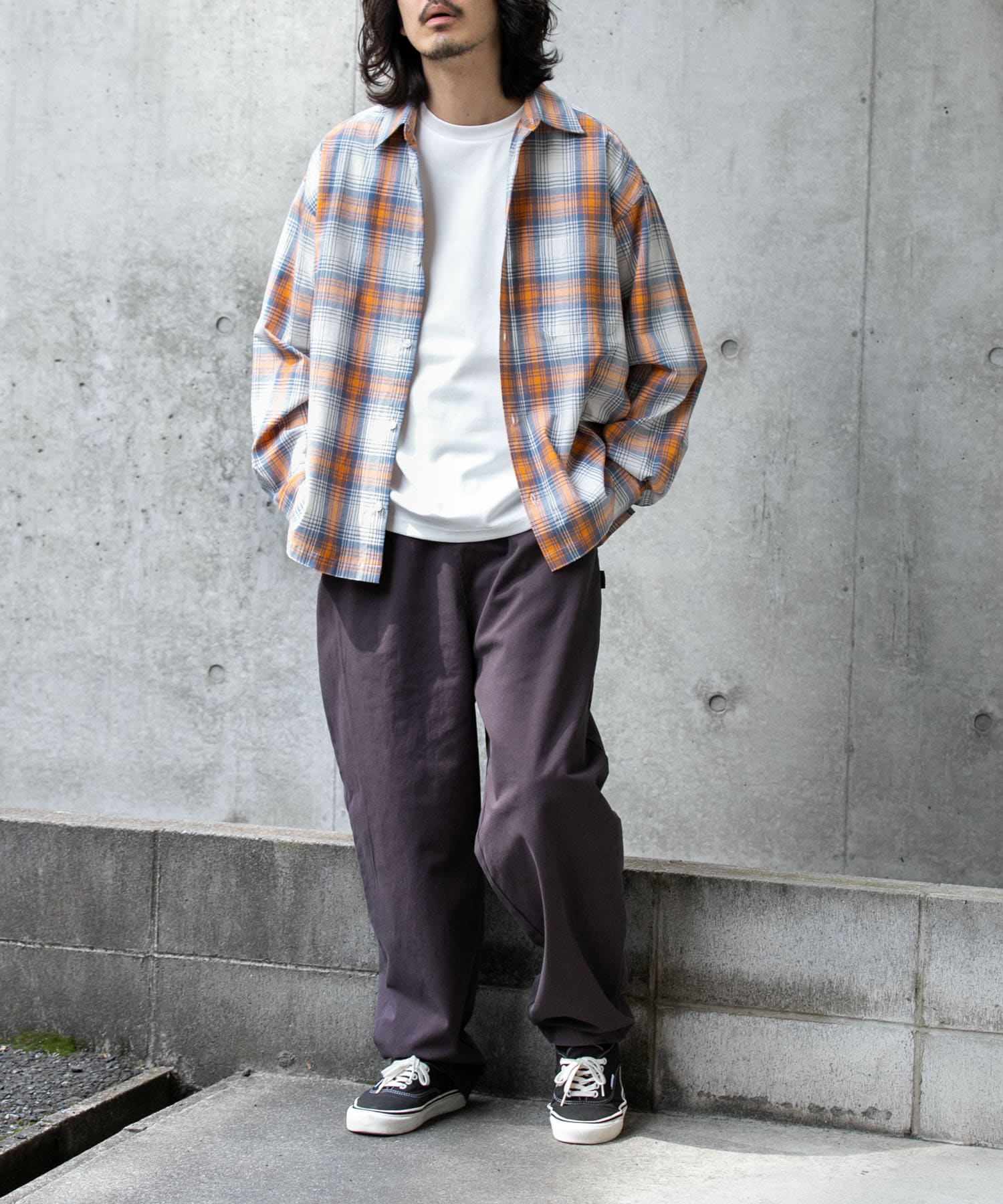 身長：180cm 体重：60kg サイズ：L