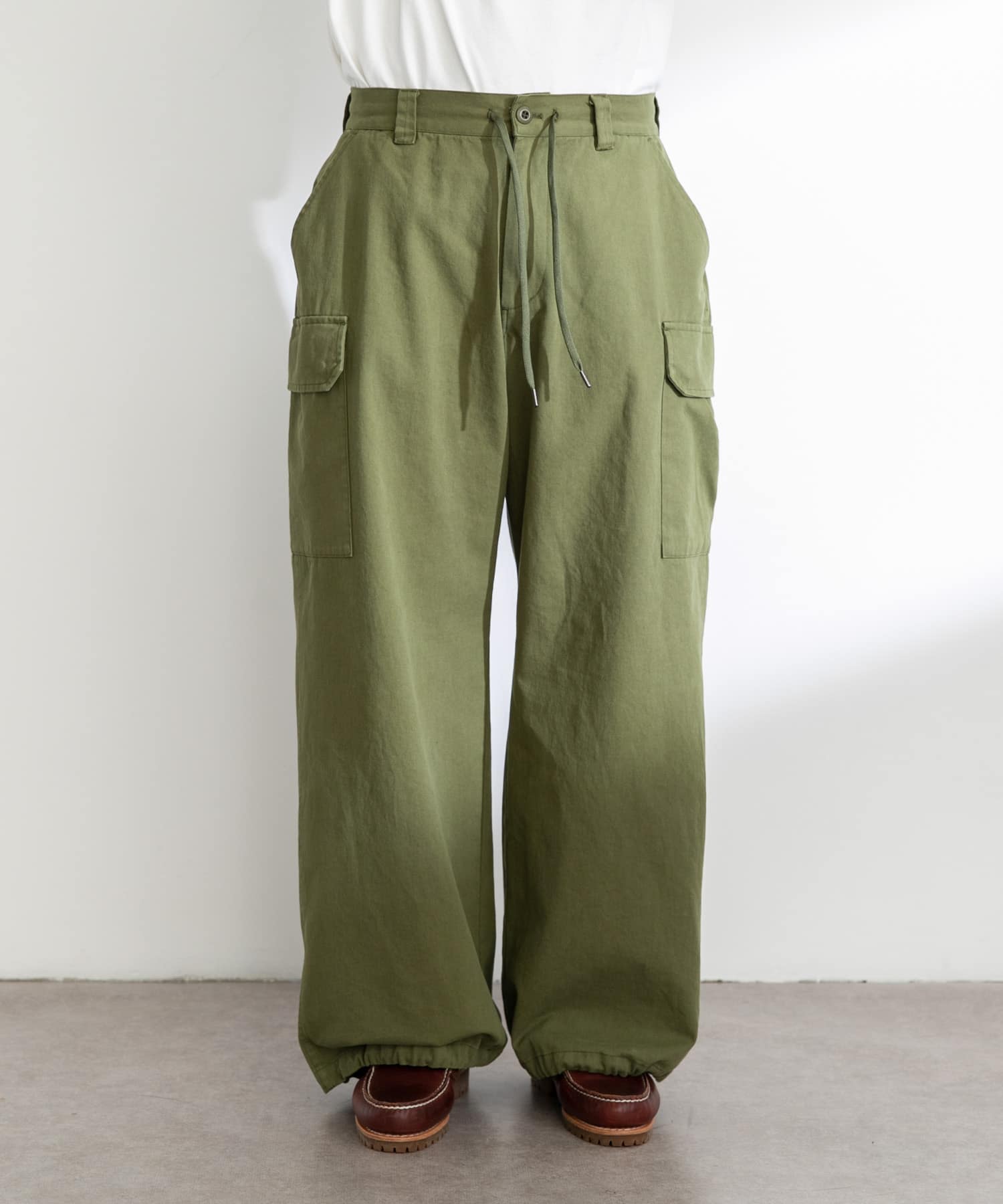 A15924 アンリアレイジ　ラップカーゴパンツ　カーキ　46 変形 WRAP CARGO PANTS｜ANREALAGE OFFICIAL ONLINE SHOP