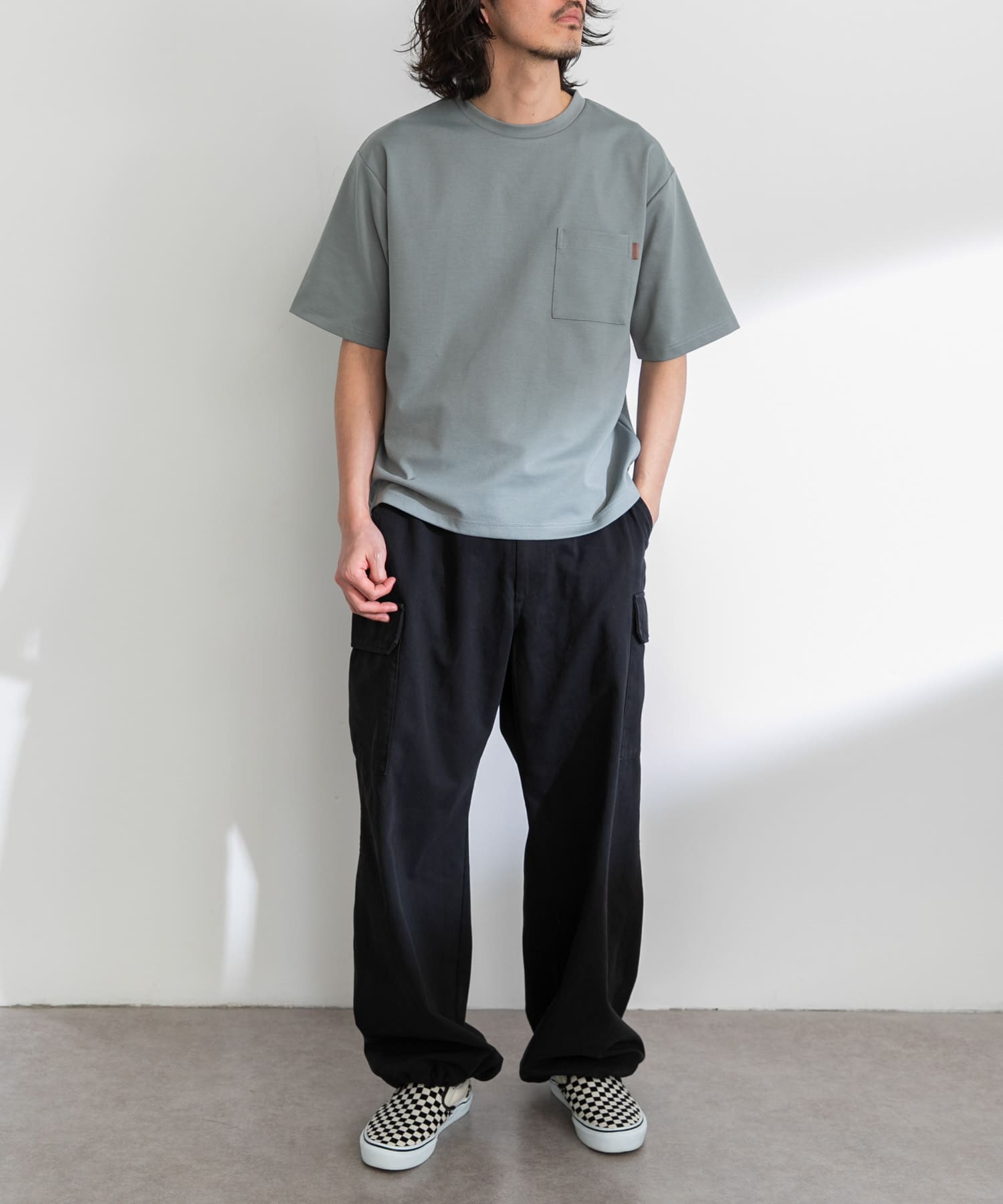 身長：180cm 体重：60kg サイズ：L