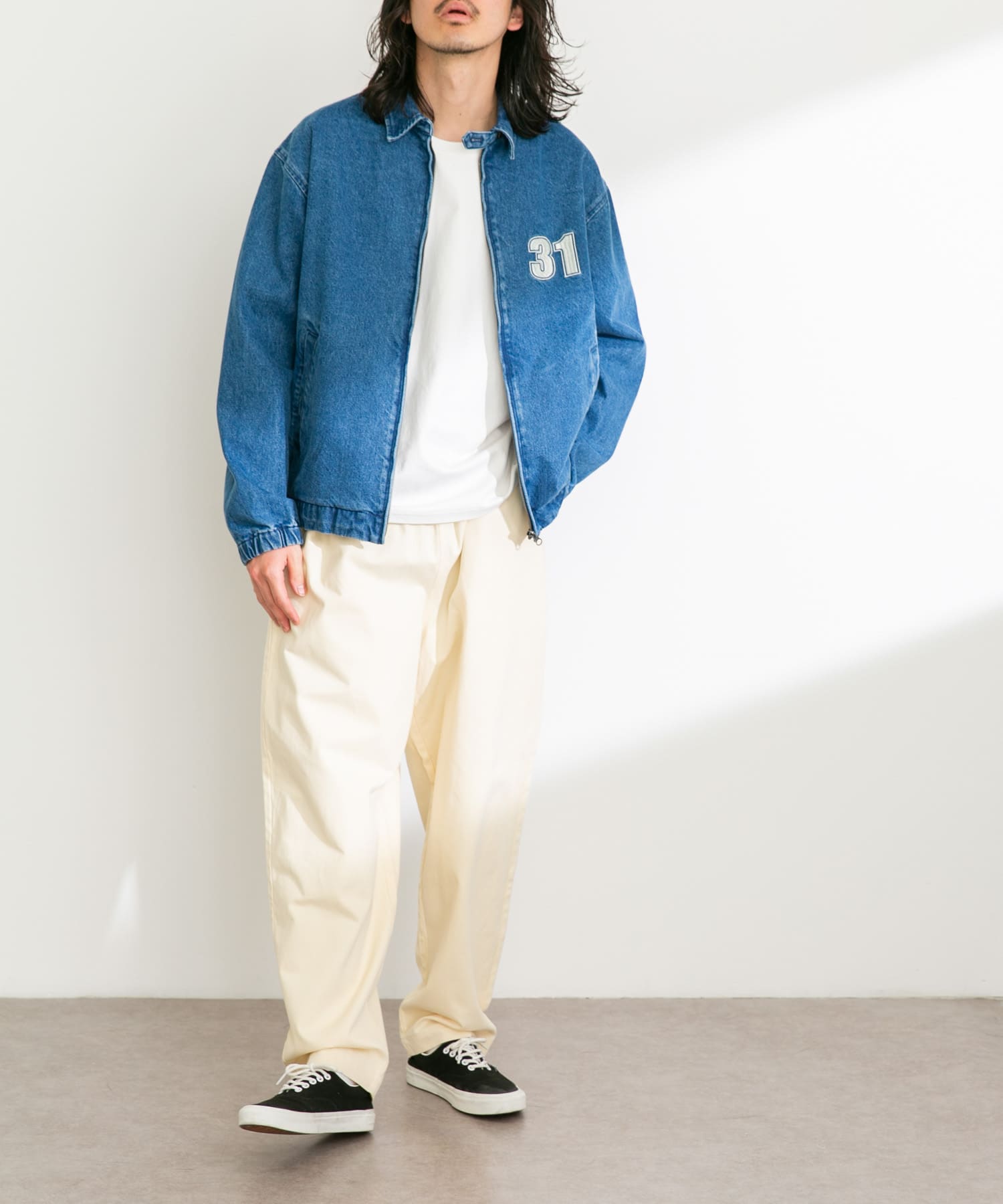 身長：180cm 体重：60kg サイズ：L