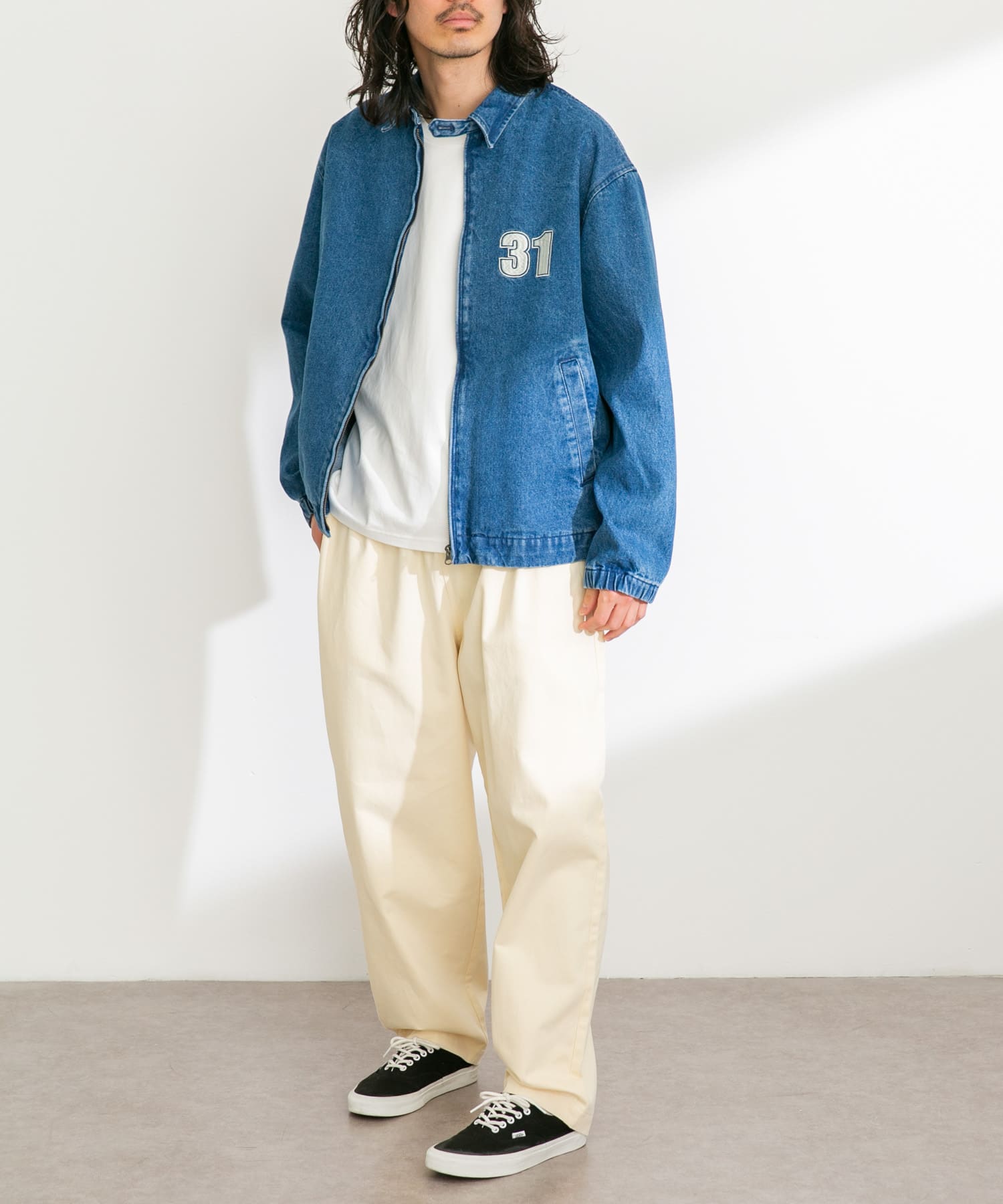 身長：180cm 体重：60kg サイズ：L