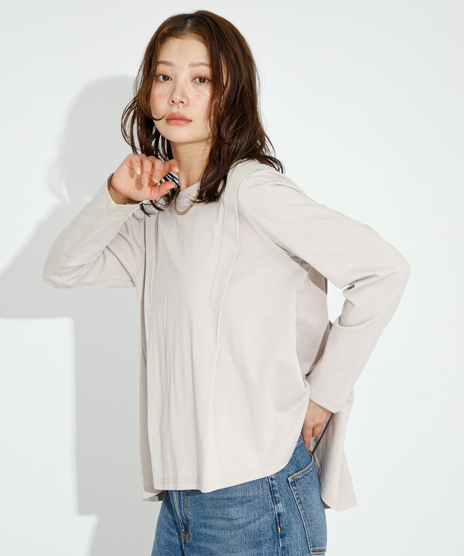 グレージュ