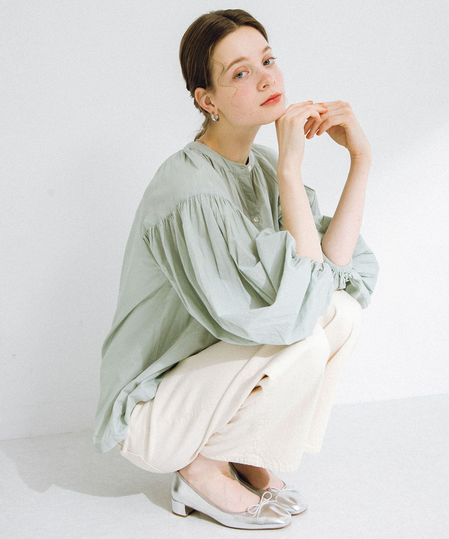 エアリーコットンボイルギャザーブラウス(FREE ミント