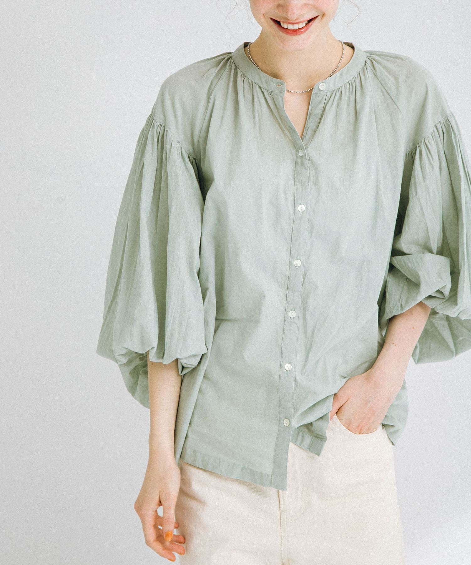 エアリーコットンボイルギャザーブラウス(FREE ミント