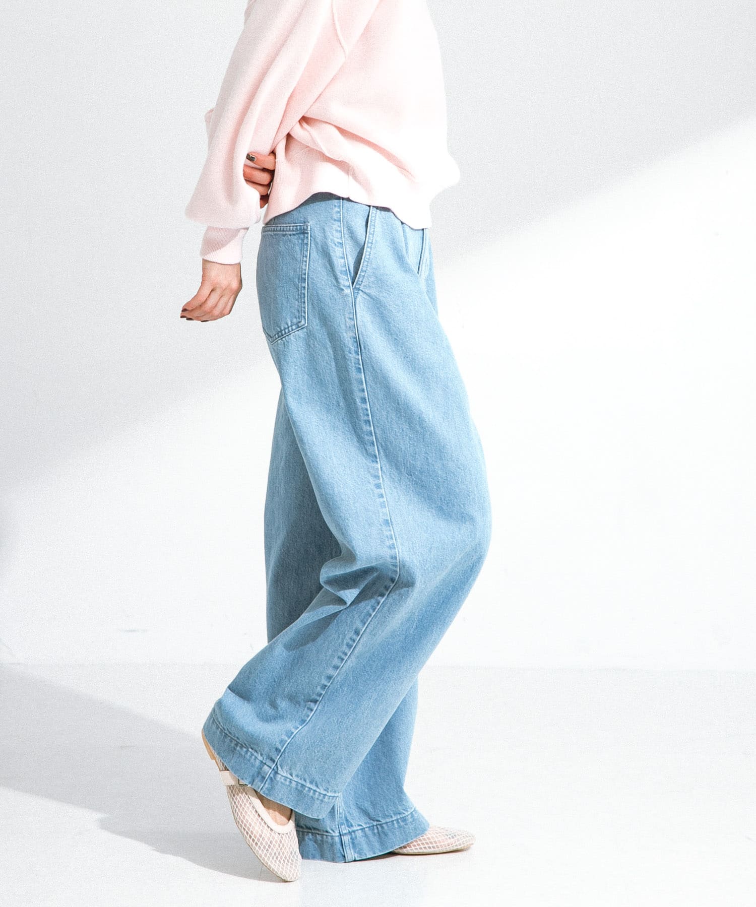 ライトインディゴ