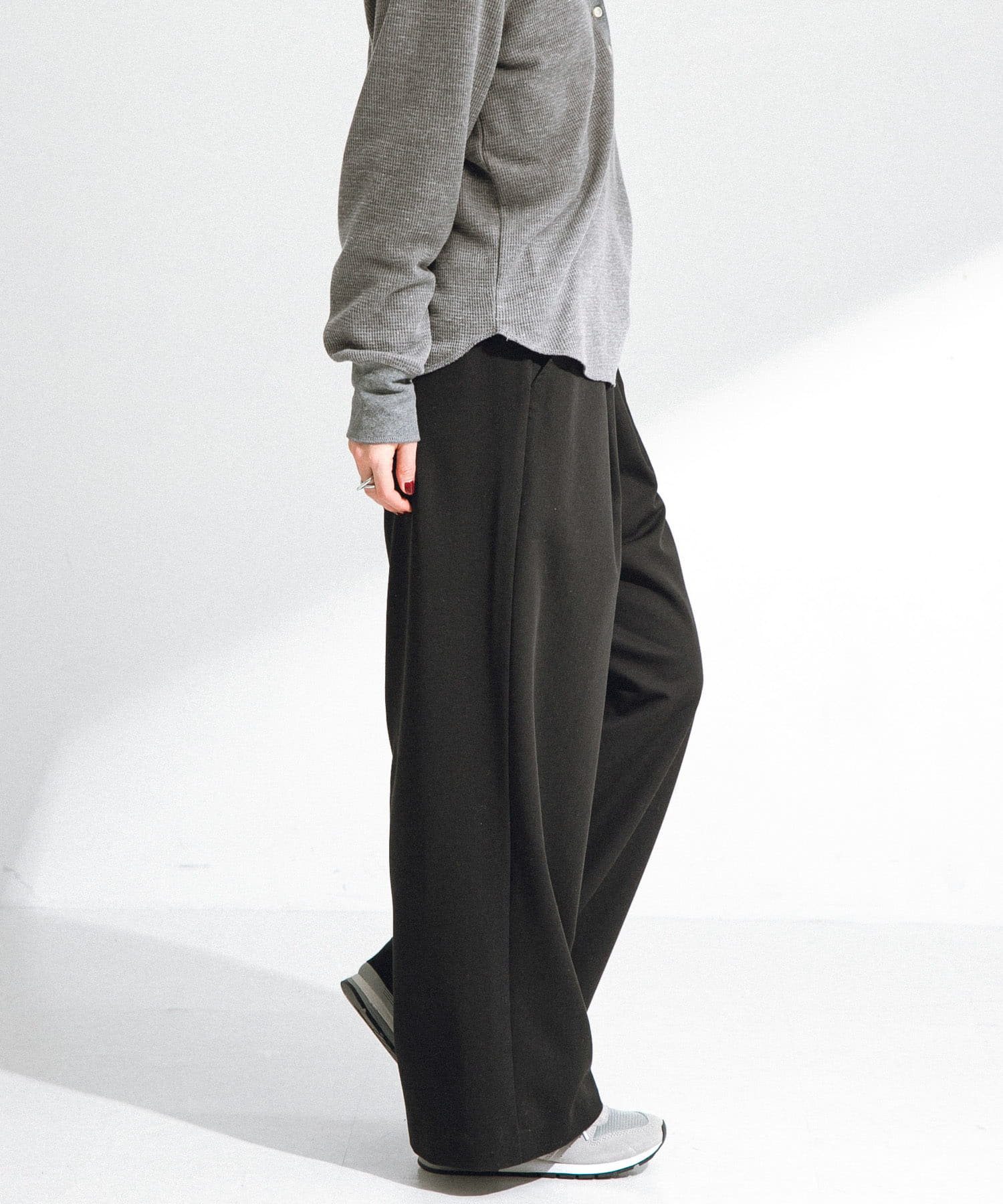 身長：166cm サイズ：38