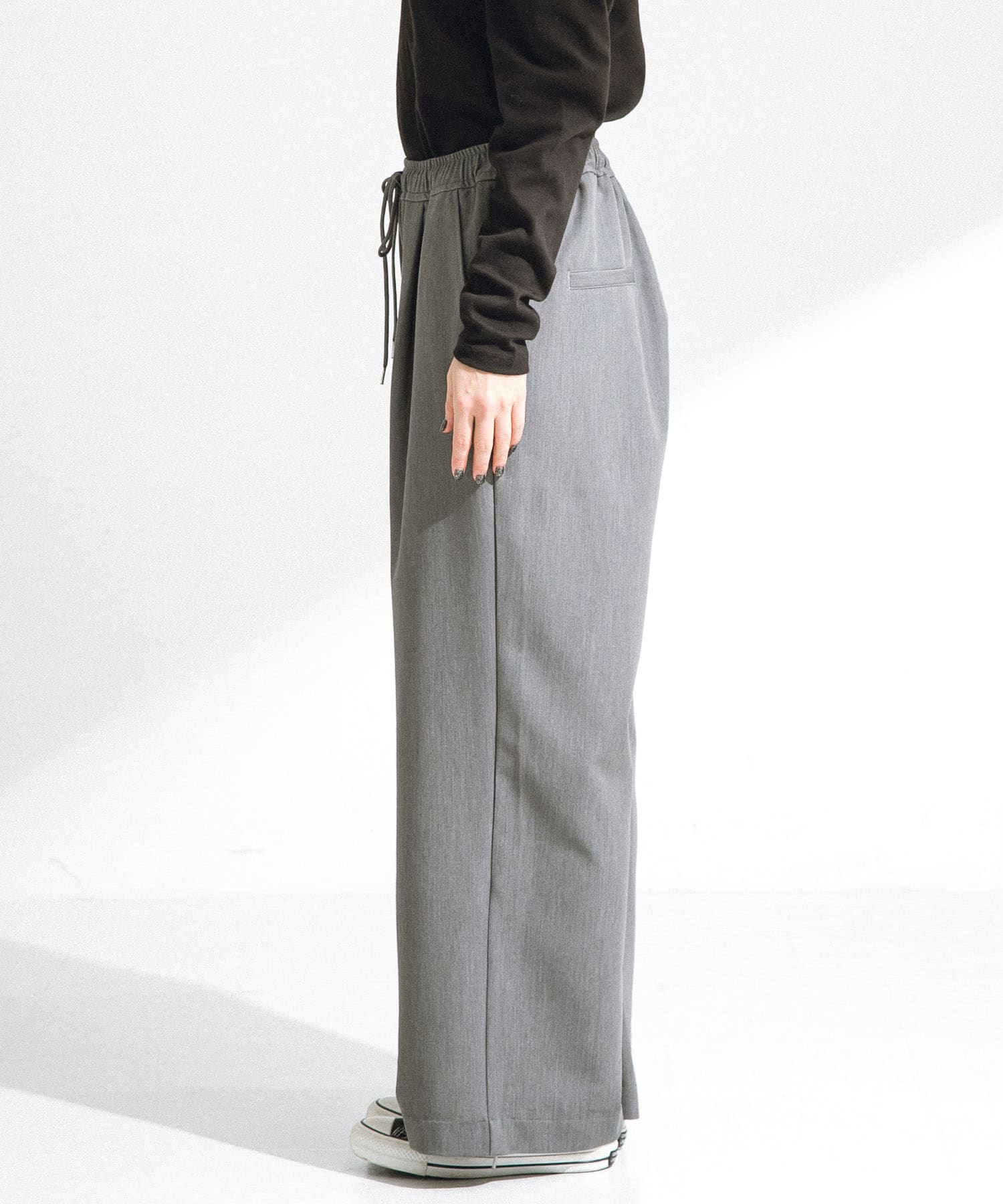 身長：166cm サイズ：38