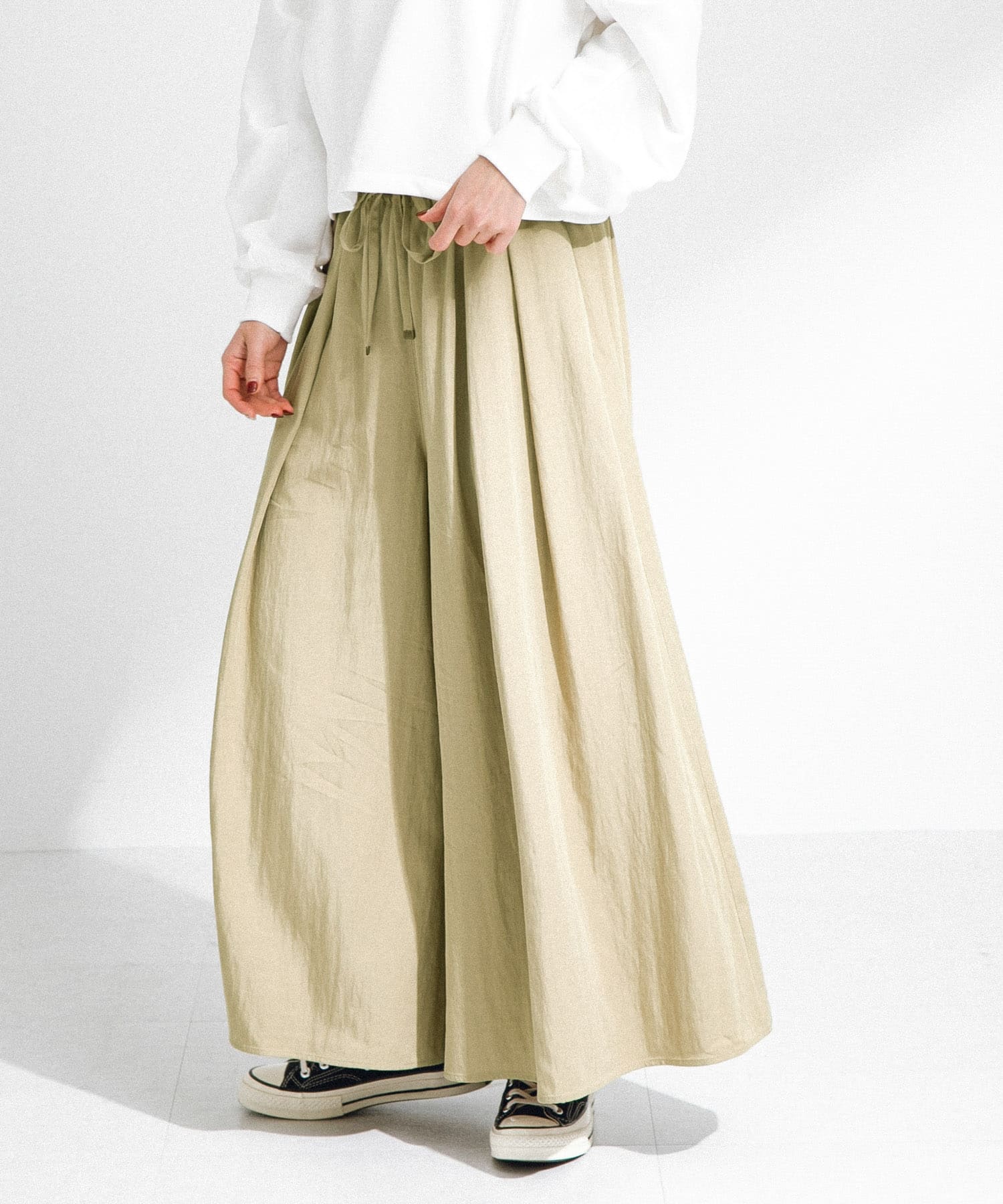 身長：166cm サイズ：38