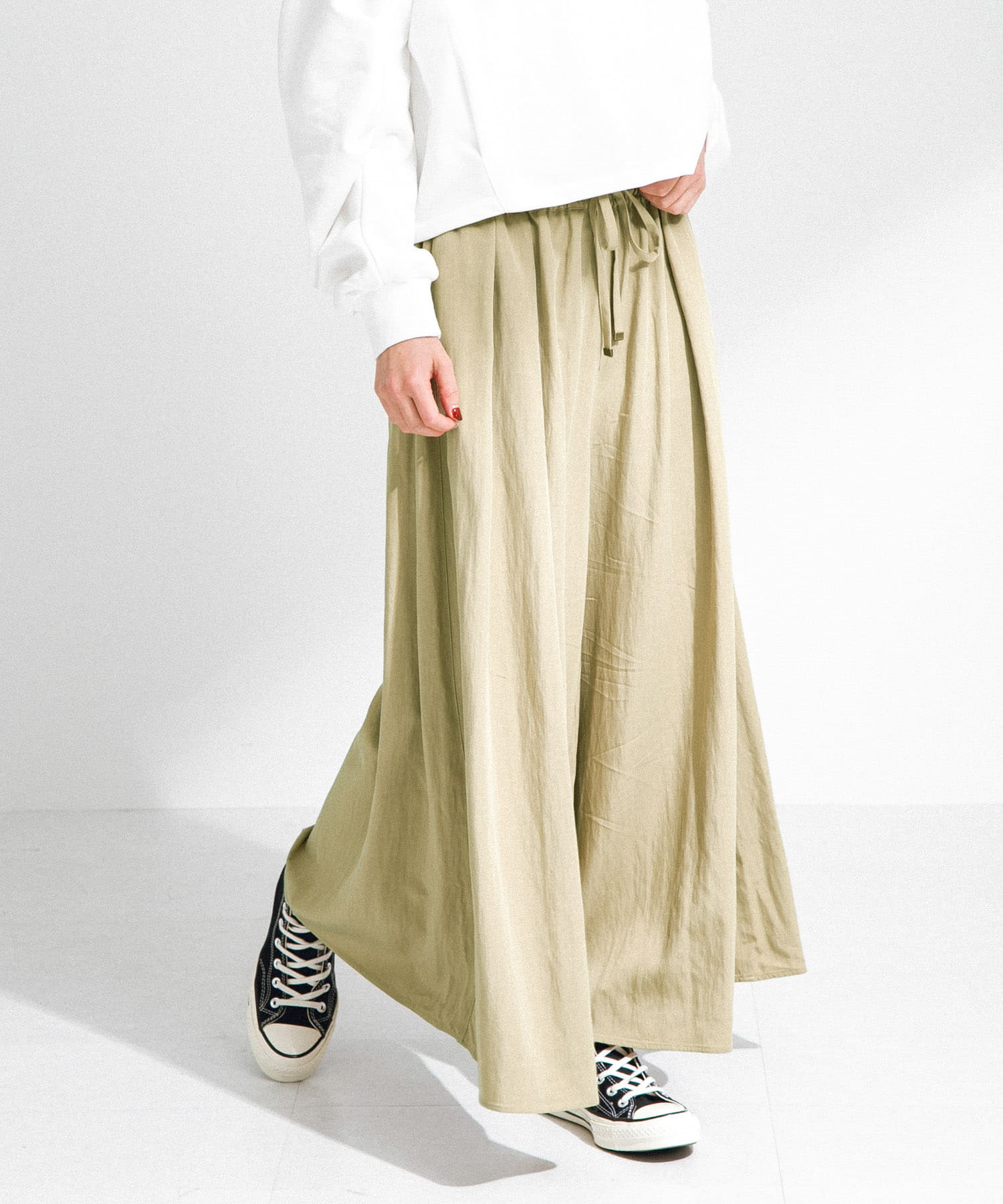 身長：166cm サイズ：38