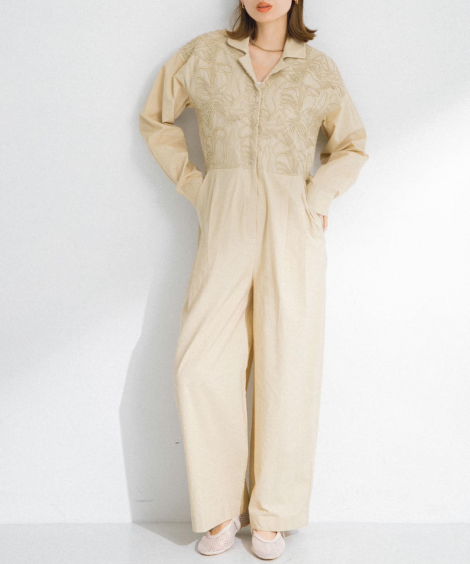 エンブロイダリーオールインワン