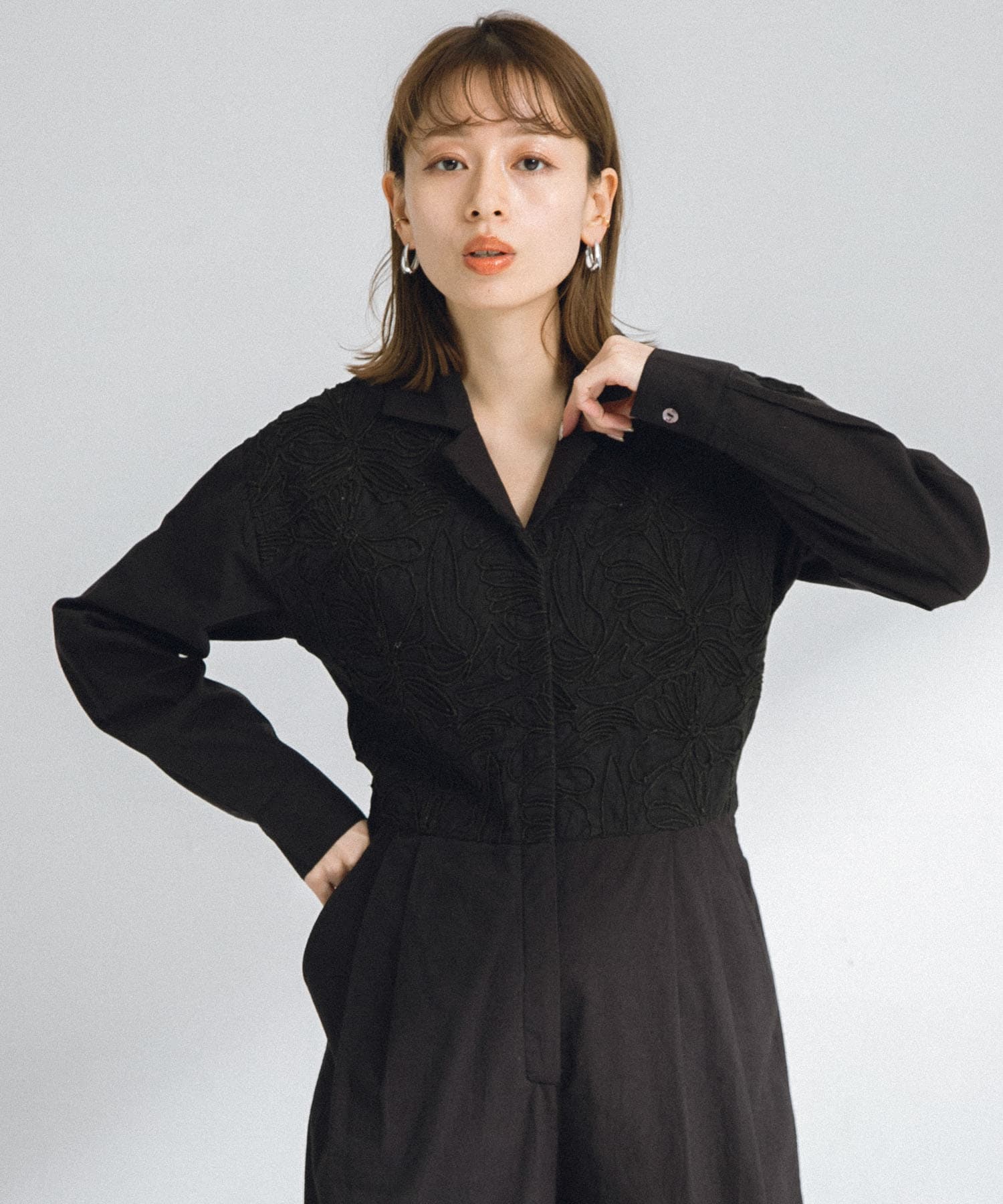 身長：164cm サイズ：36