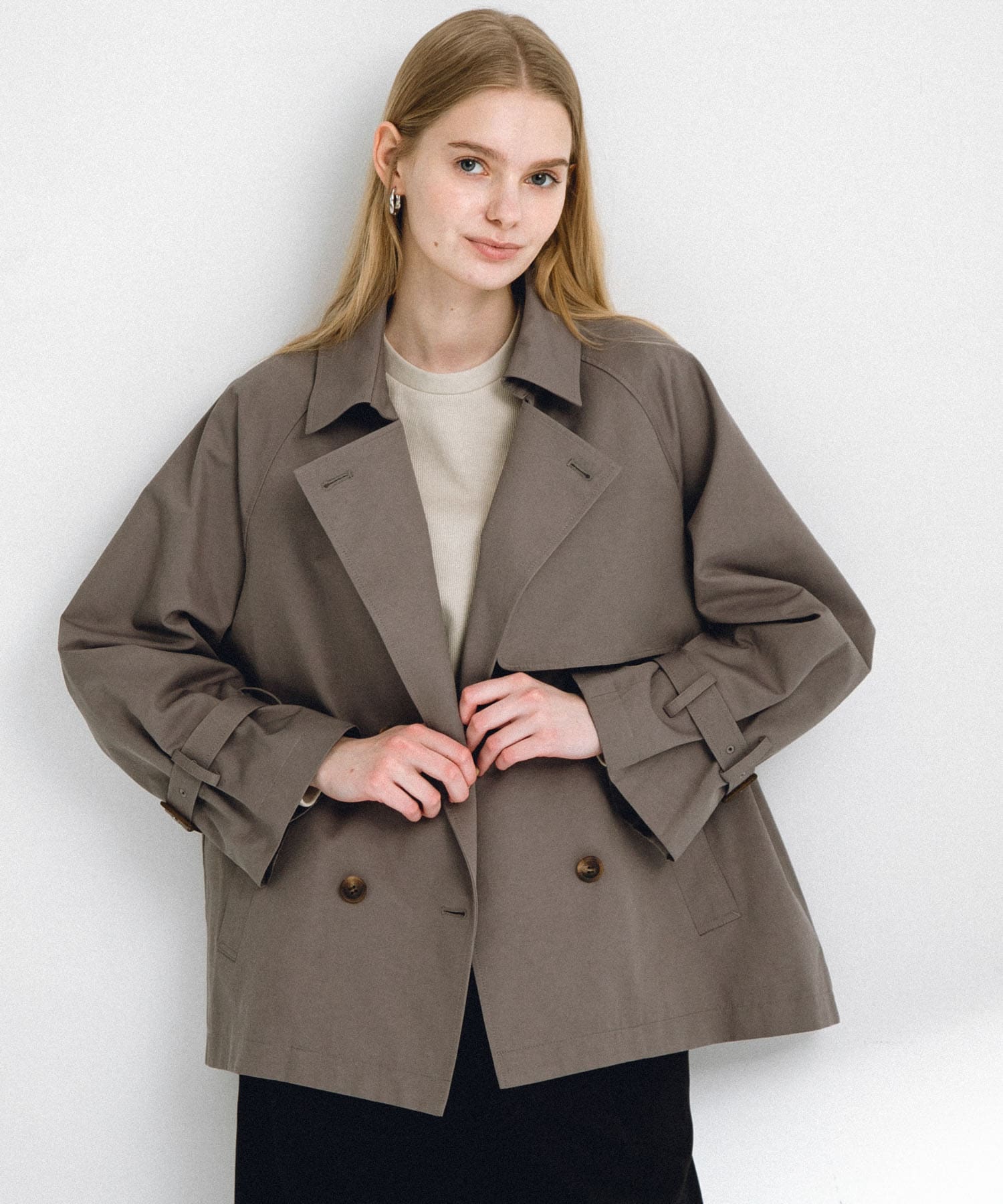 身長：171cm サイズ：38