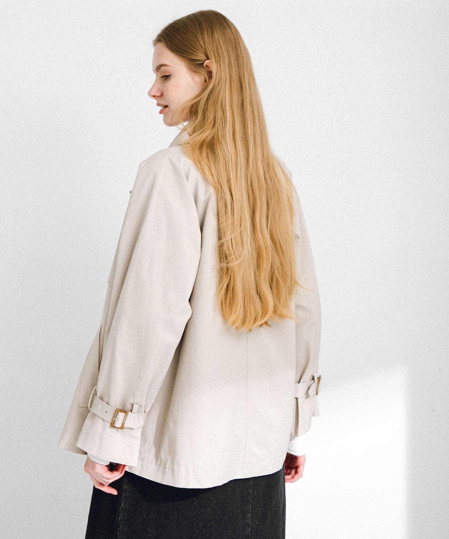 身長：171cm サイズ：38