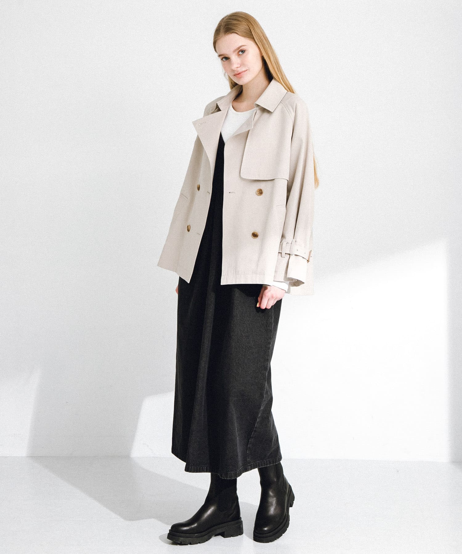 身長：171cm サイズ：38