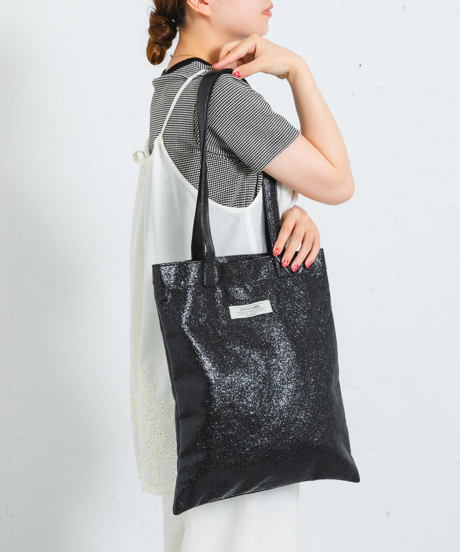 メタリックトートバッグ ブラック one
