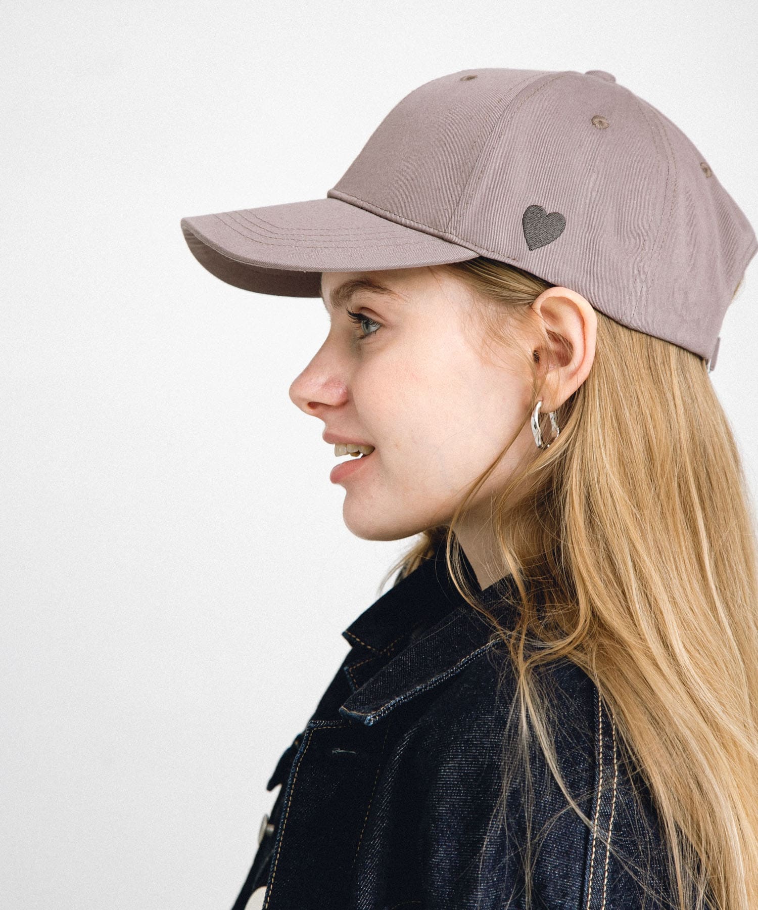 ハートモチーフ小顔CAP グレージュ one