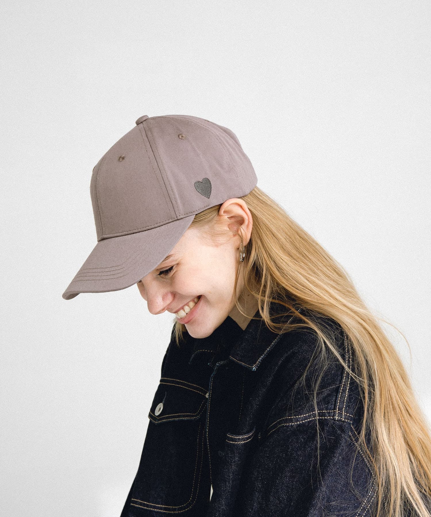 ハートモチーフ小顔CAP グレージュ one