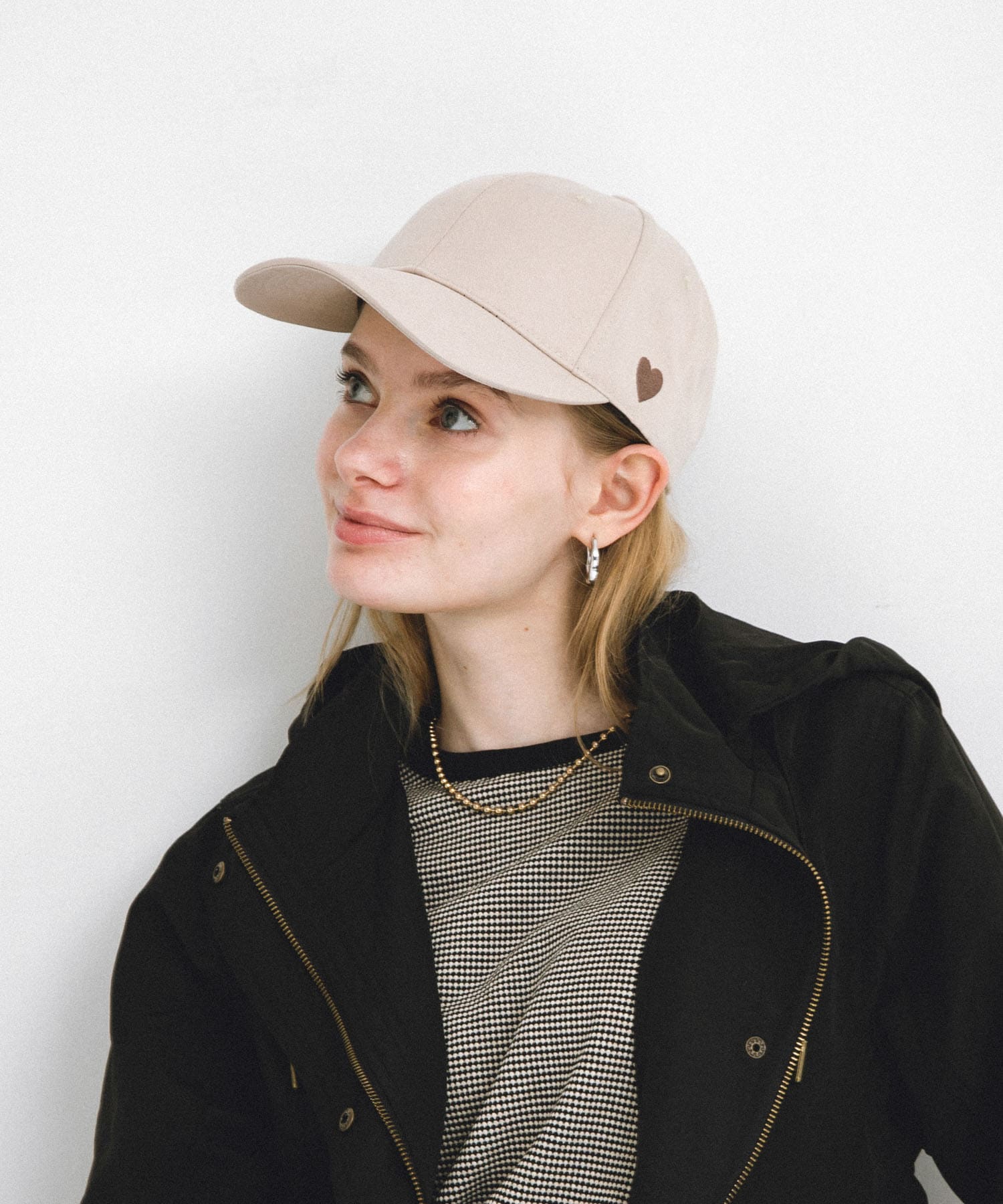 ハートモチーフ小顔CAP ベージュ one
