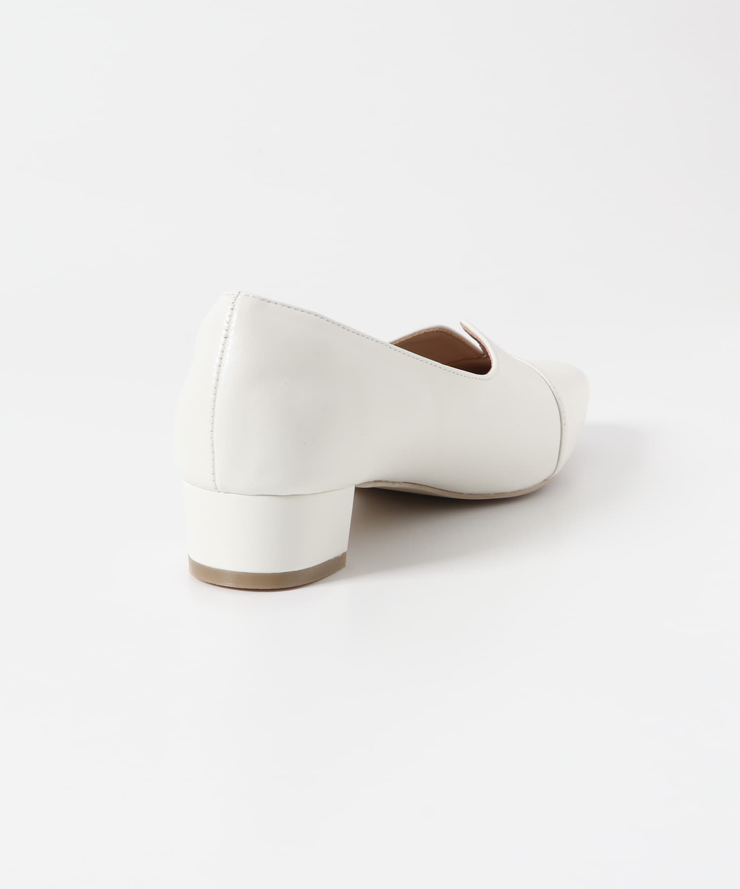 Vカットローヒールパンプス アイボリー S