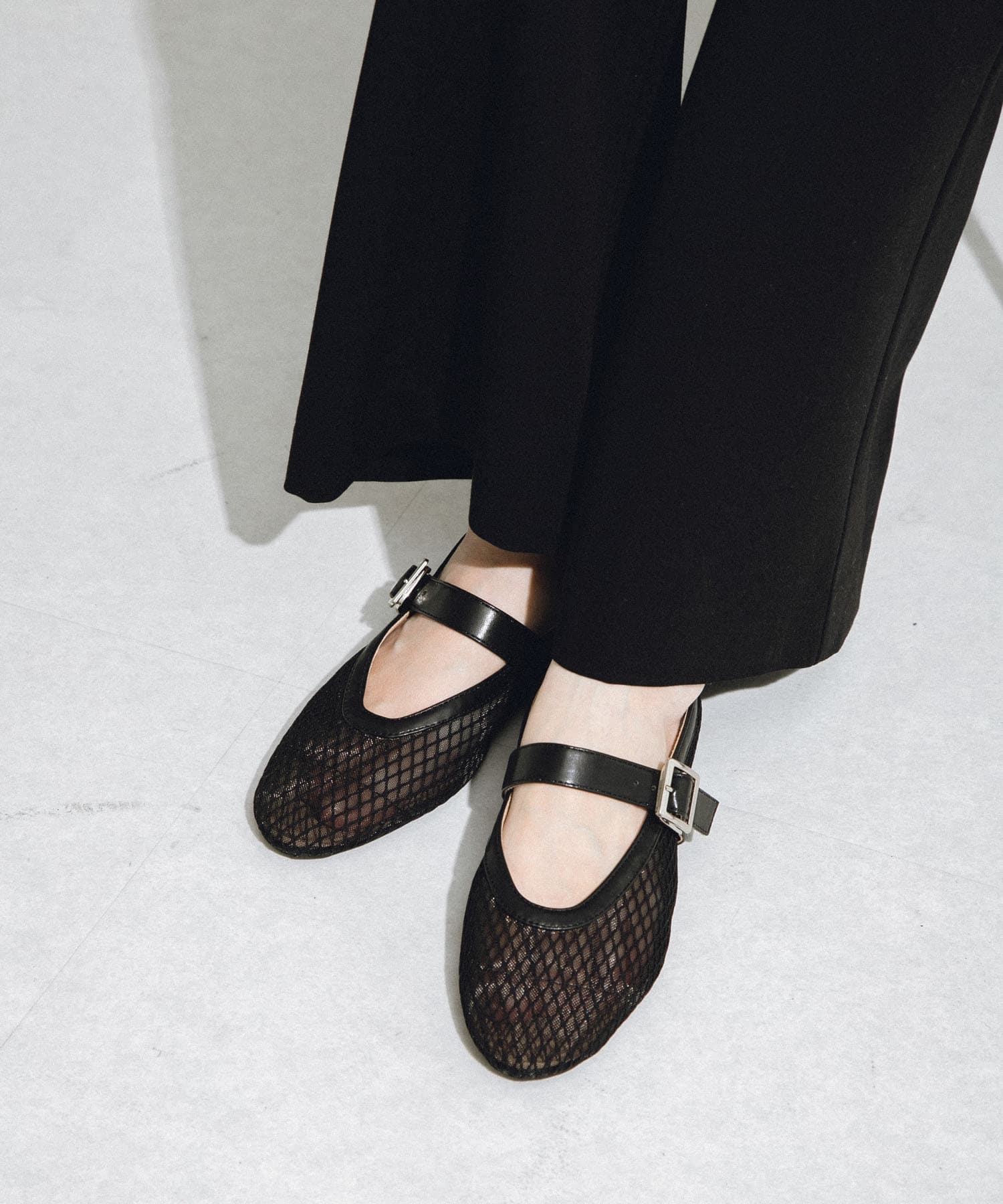 メッシュストラップフラットシューズ ブラック S