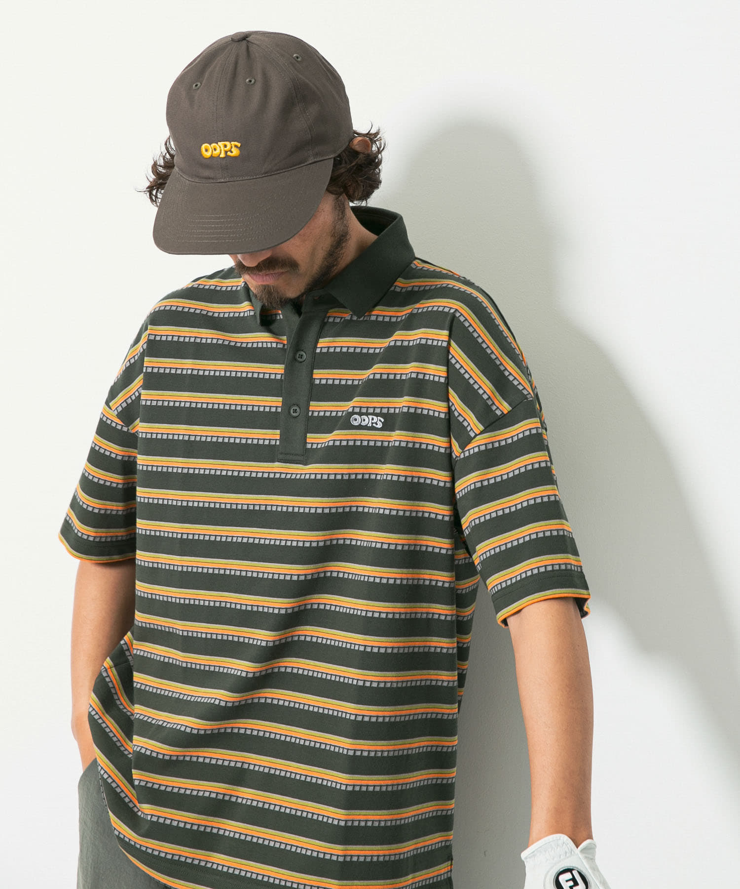 KHAKI