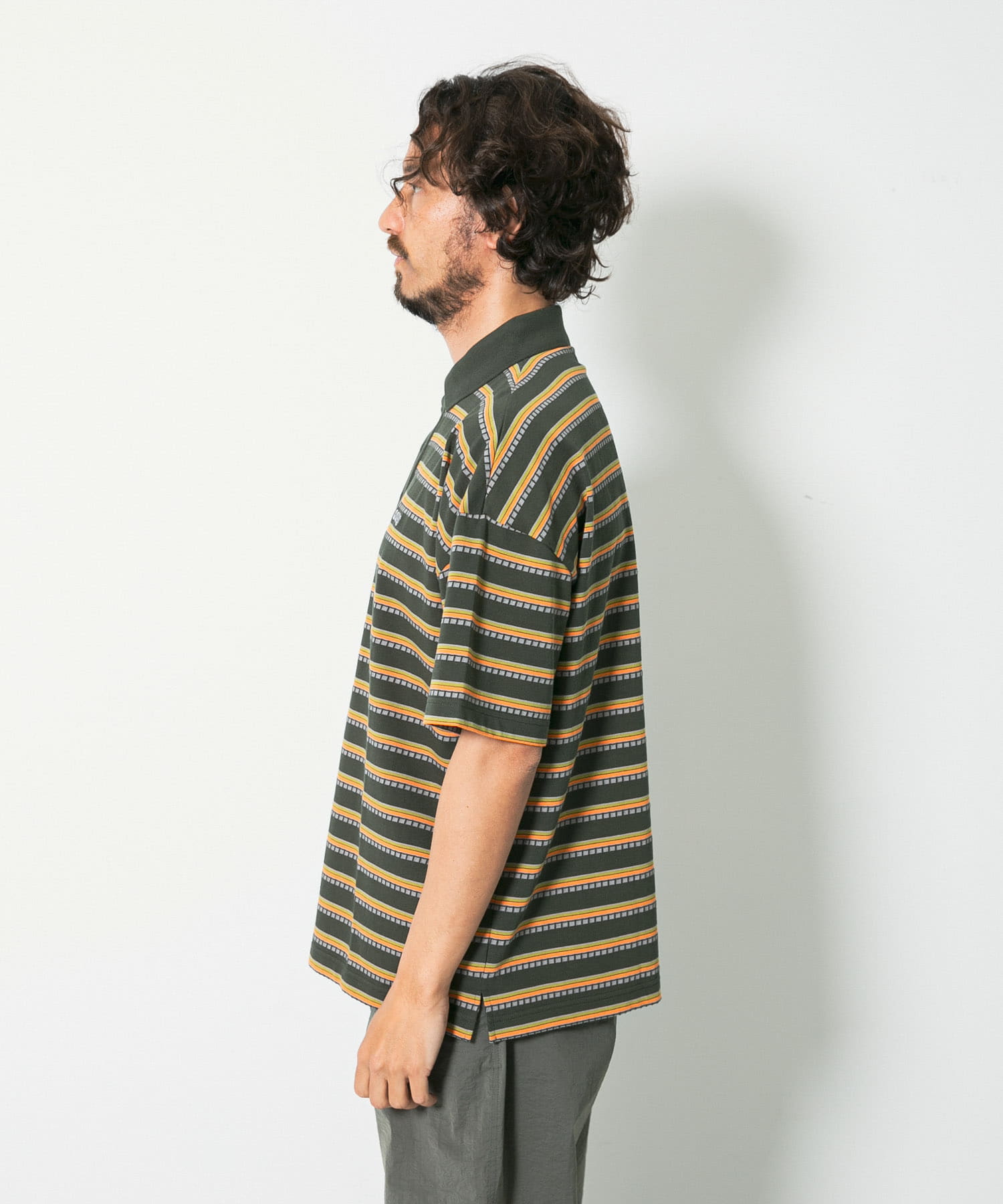 KHAKI
