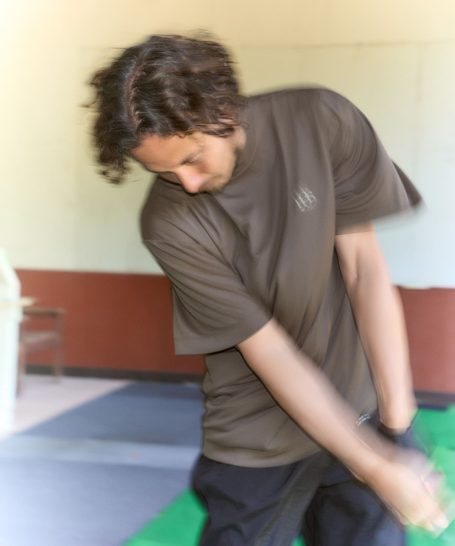KHAKI
