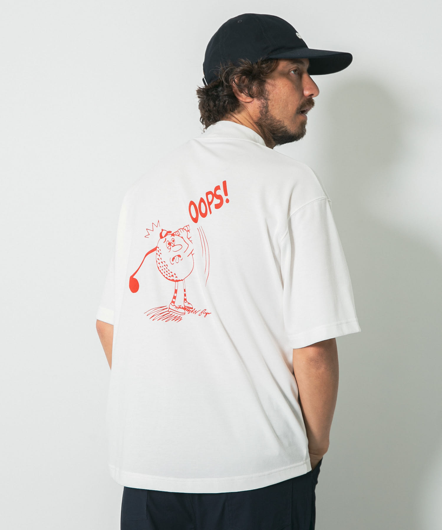 OOPS×RYUAMBE　モックネックTシャツ