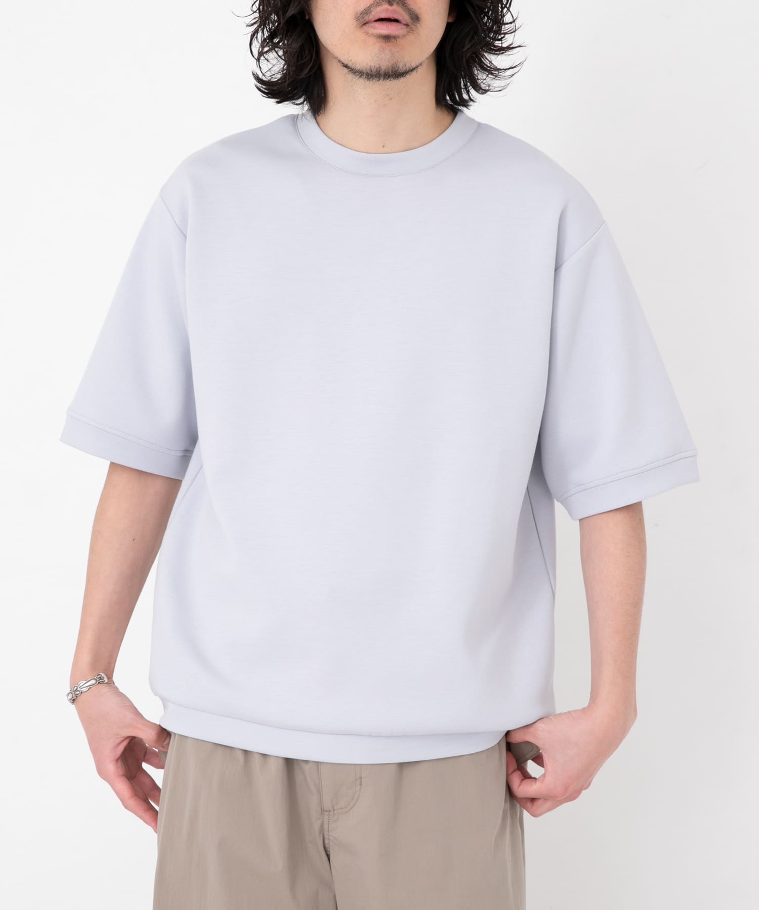 身長：180cm 体重：60kg サイズ：L