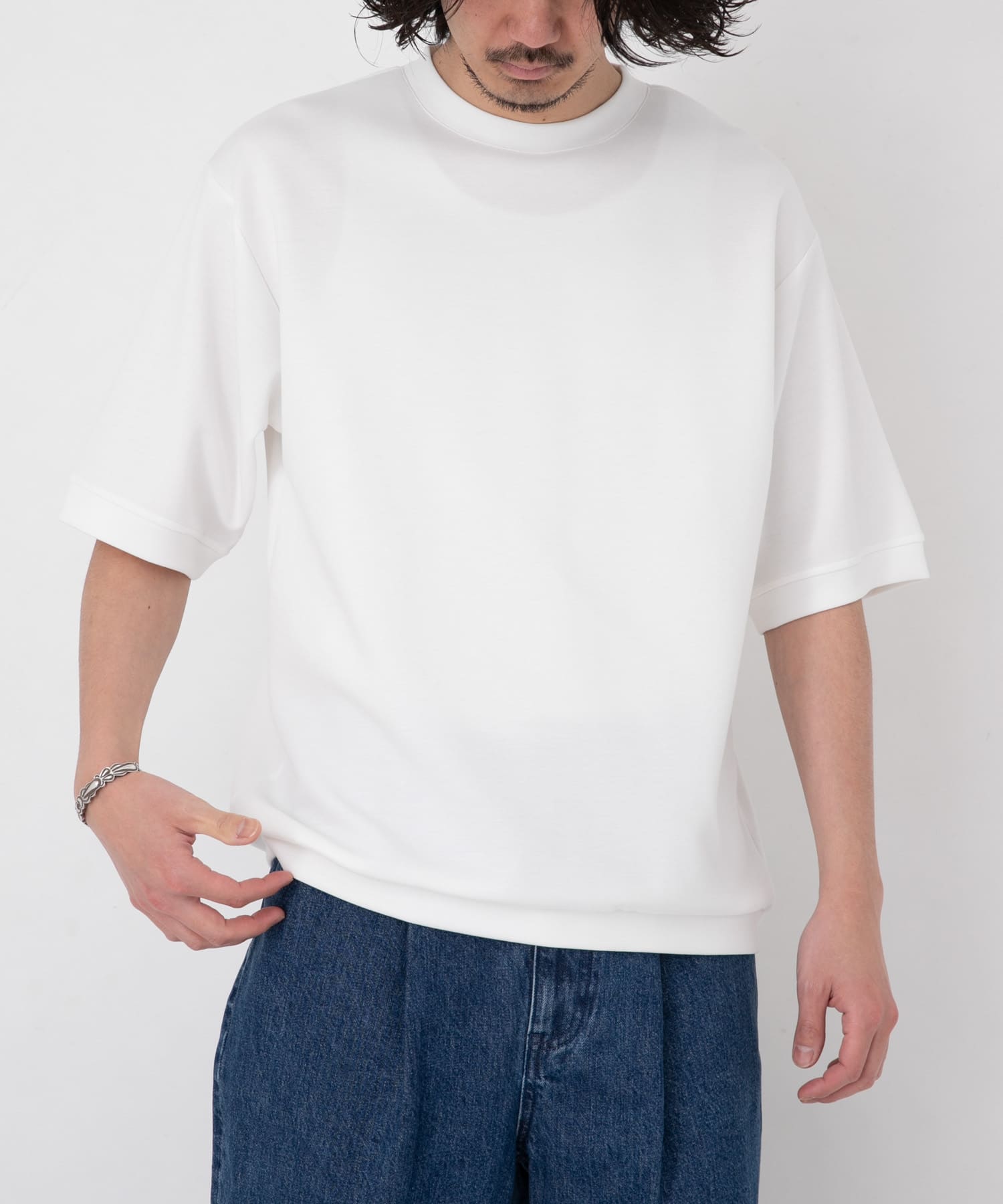 身長：180cm 体重：60kg サイズ：L