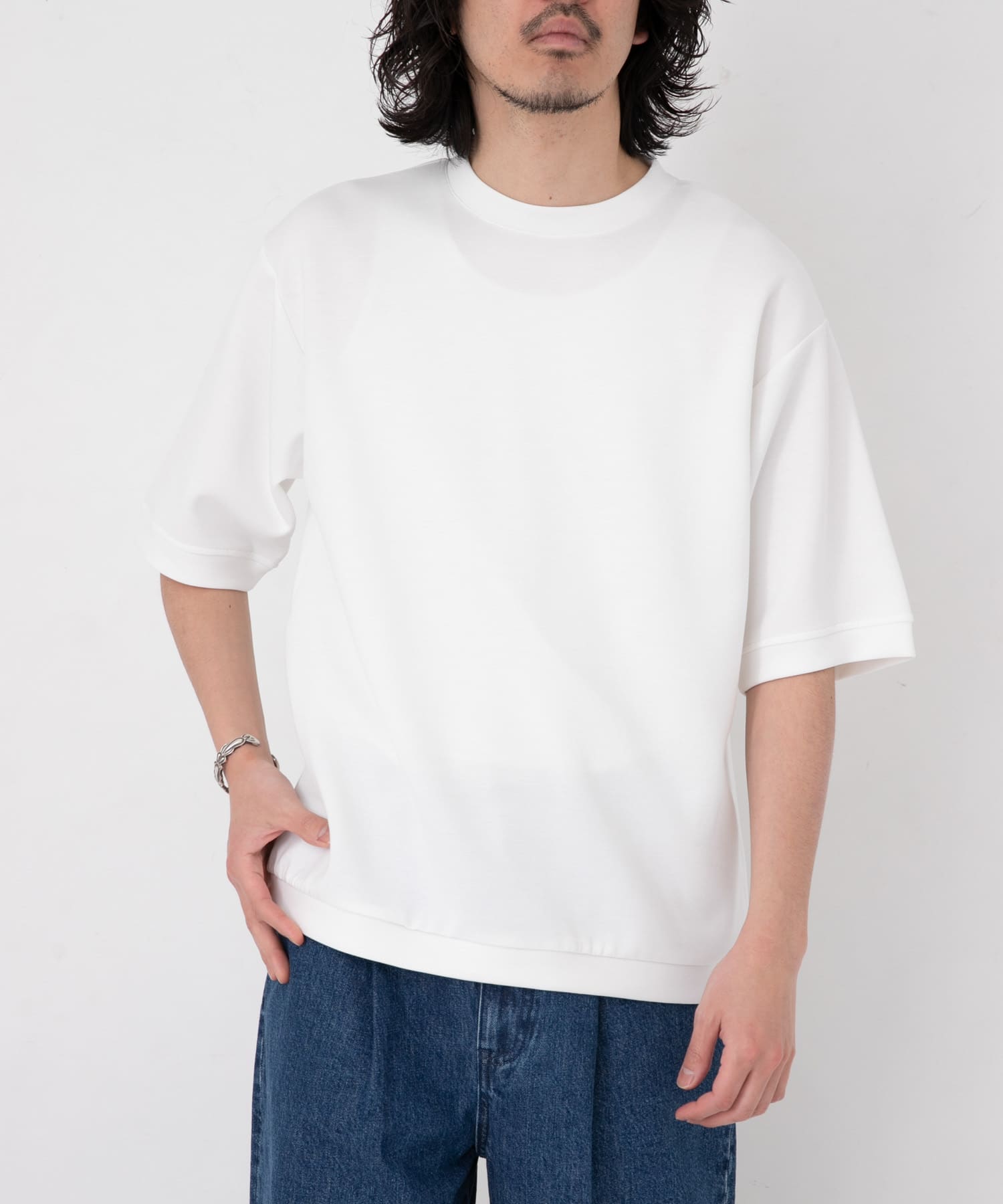 身長：180cm 体重：60kg サイズ：L