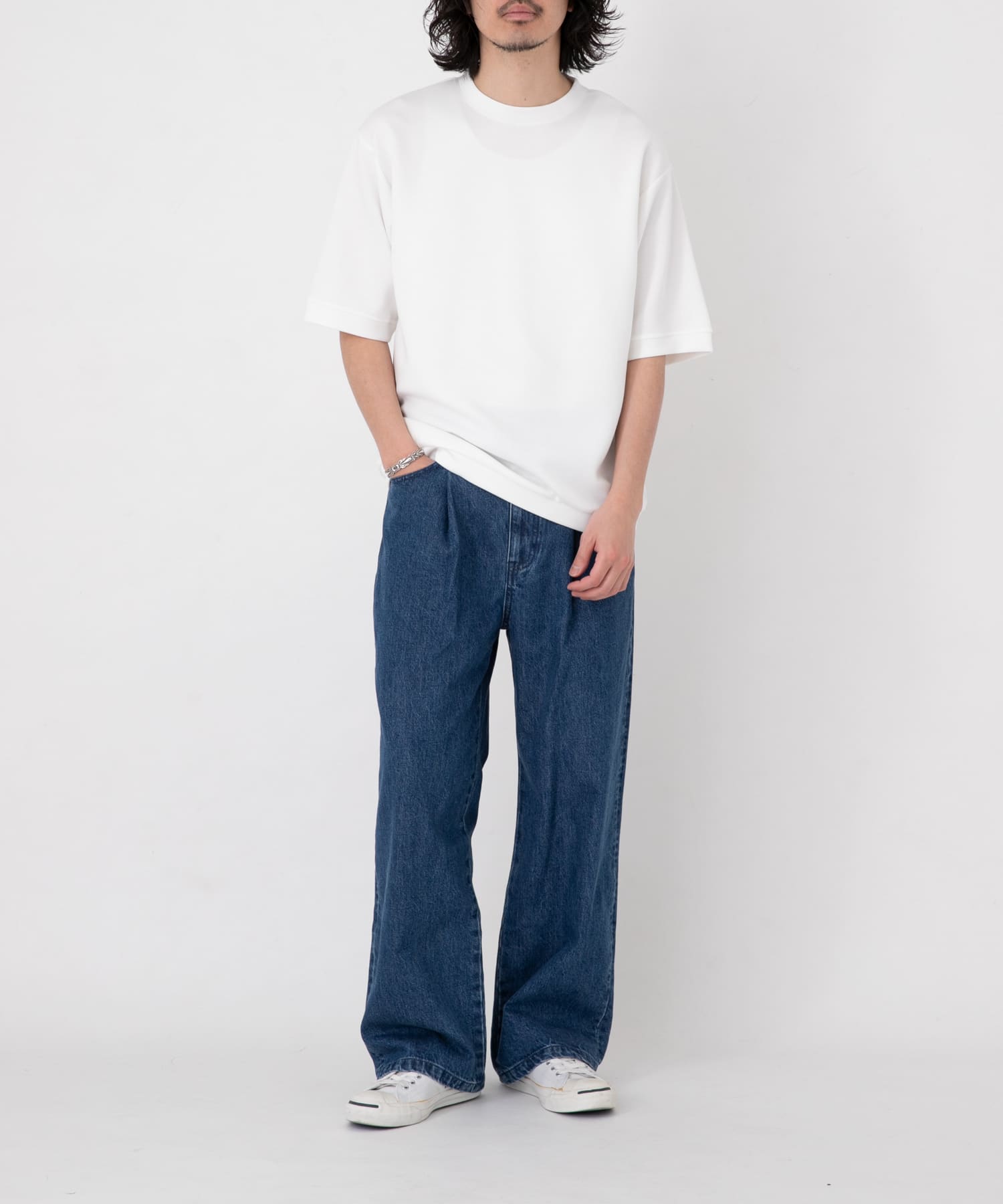 身長：180cm 体重：60kg サイズ：L