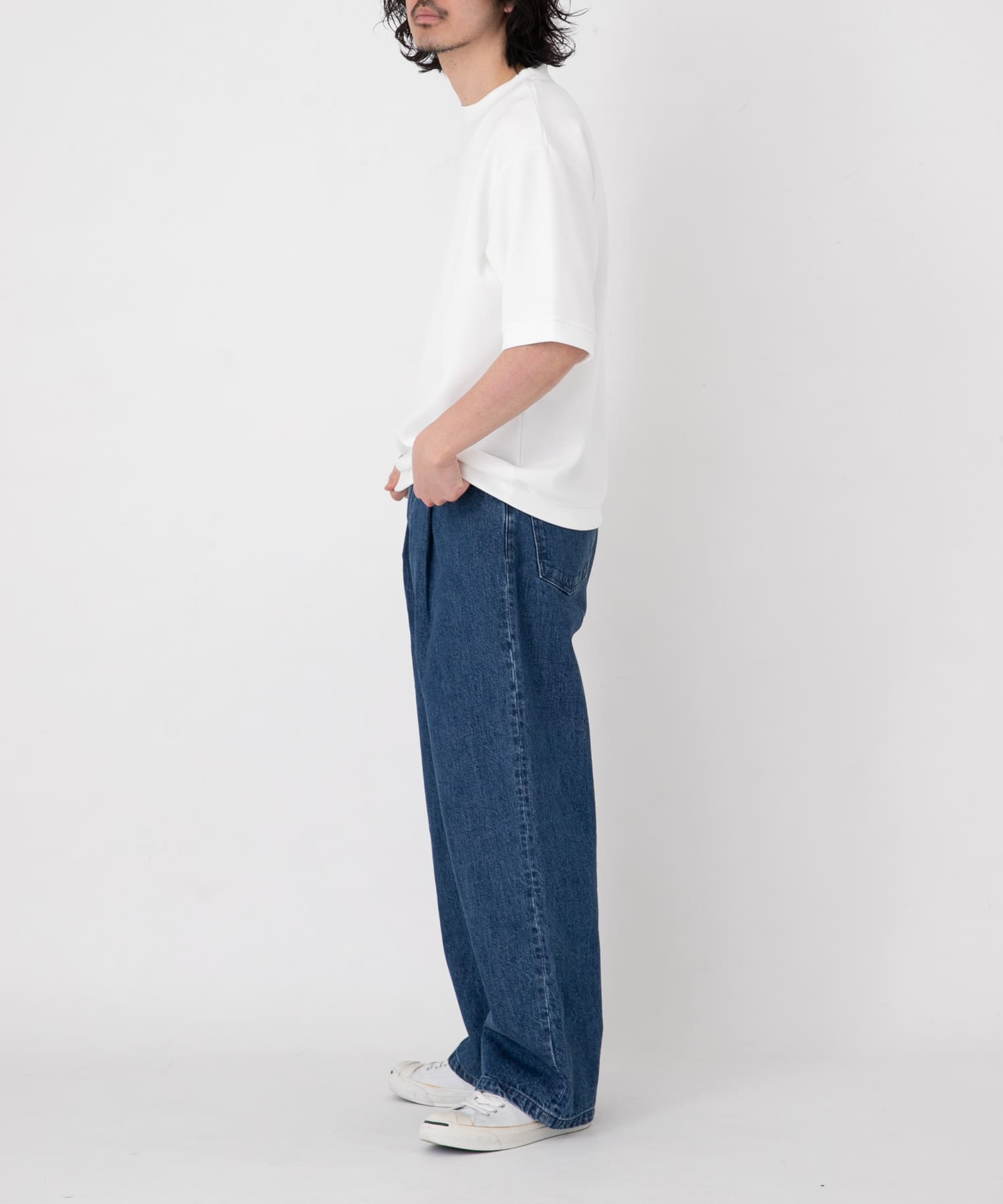 身長：180cm 体重：60kg サイズ：L