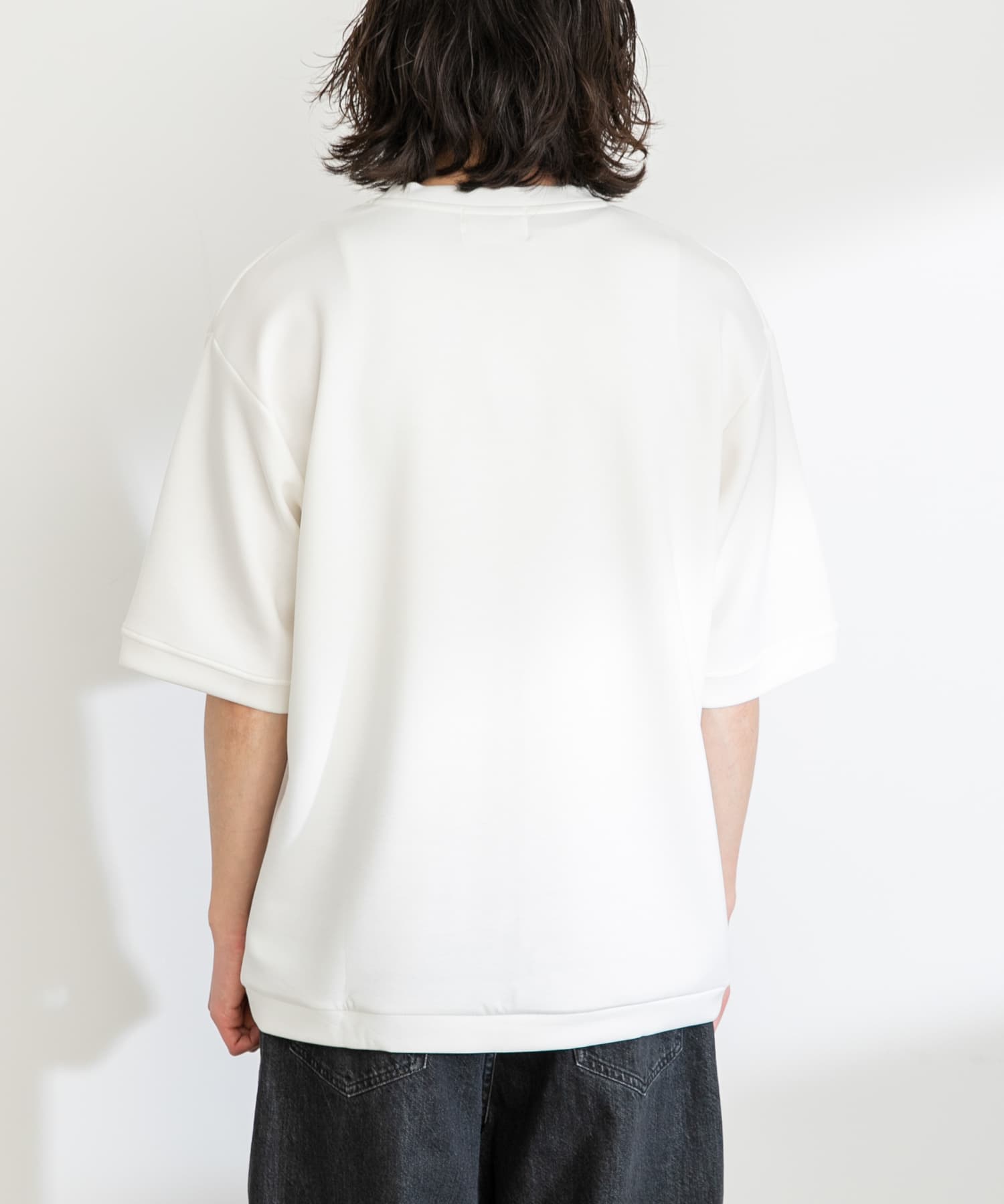 身長：180cm 体重：60kg サイズ：XL