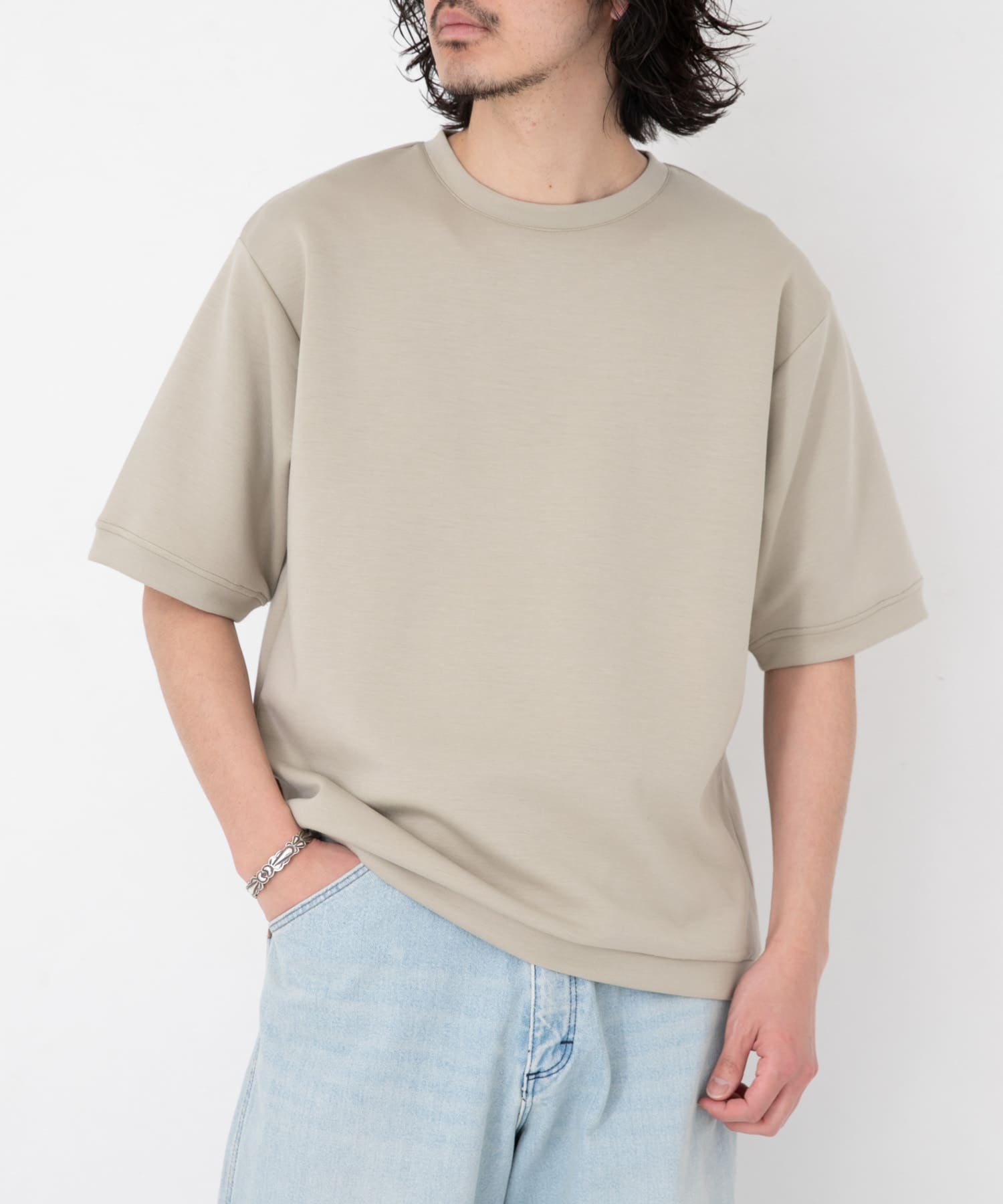 グリーン