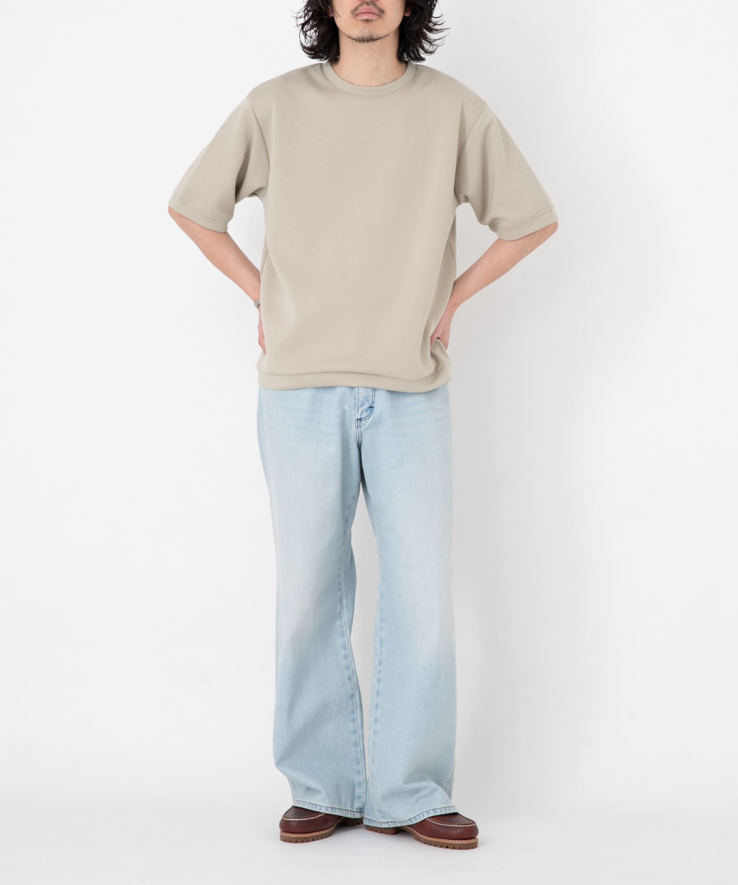 身長：180cm 体重：60kg サイズ：L