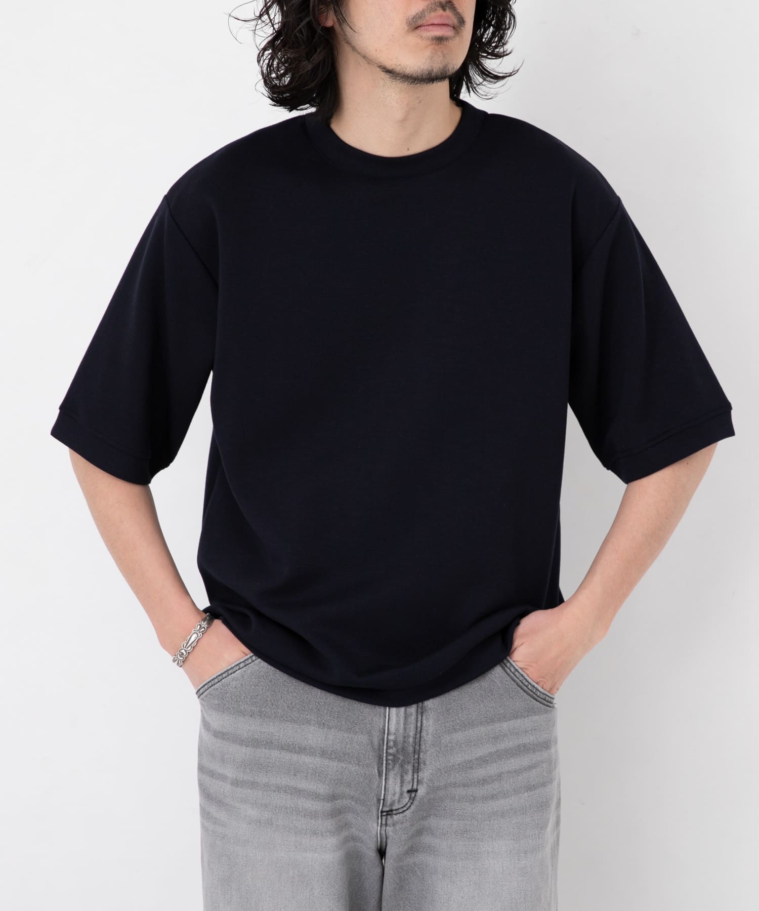 ネイビー