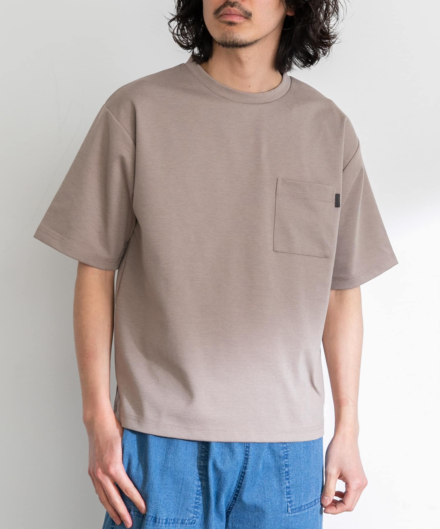 グレージュ