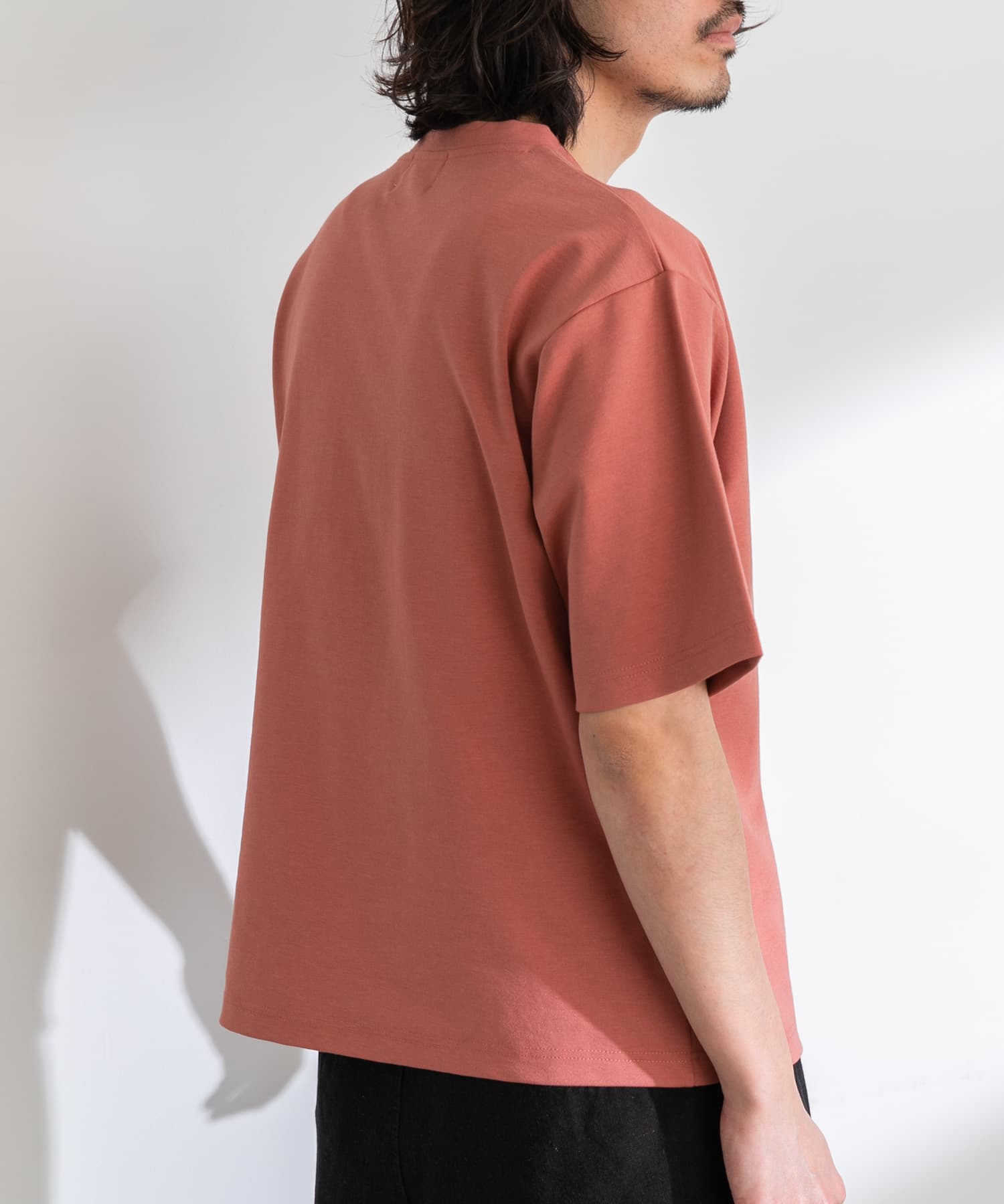 身長：180cm 体重：60kg サイズ：L