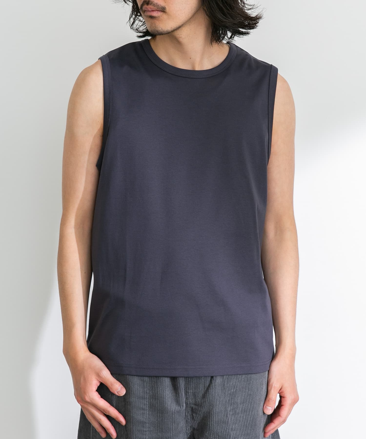 身長：180cm 体重：60kg サイズ：L