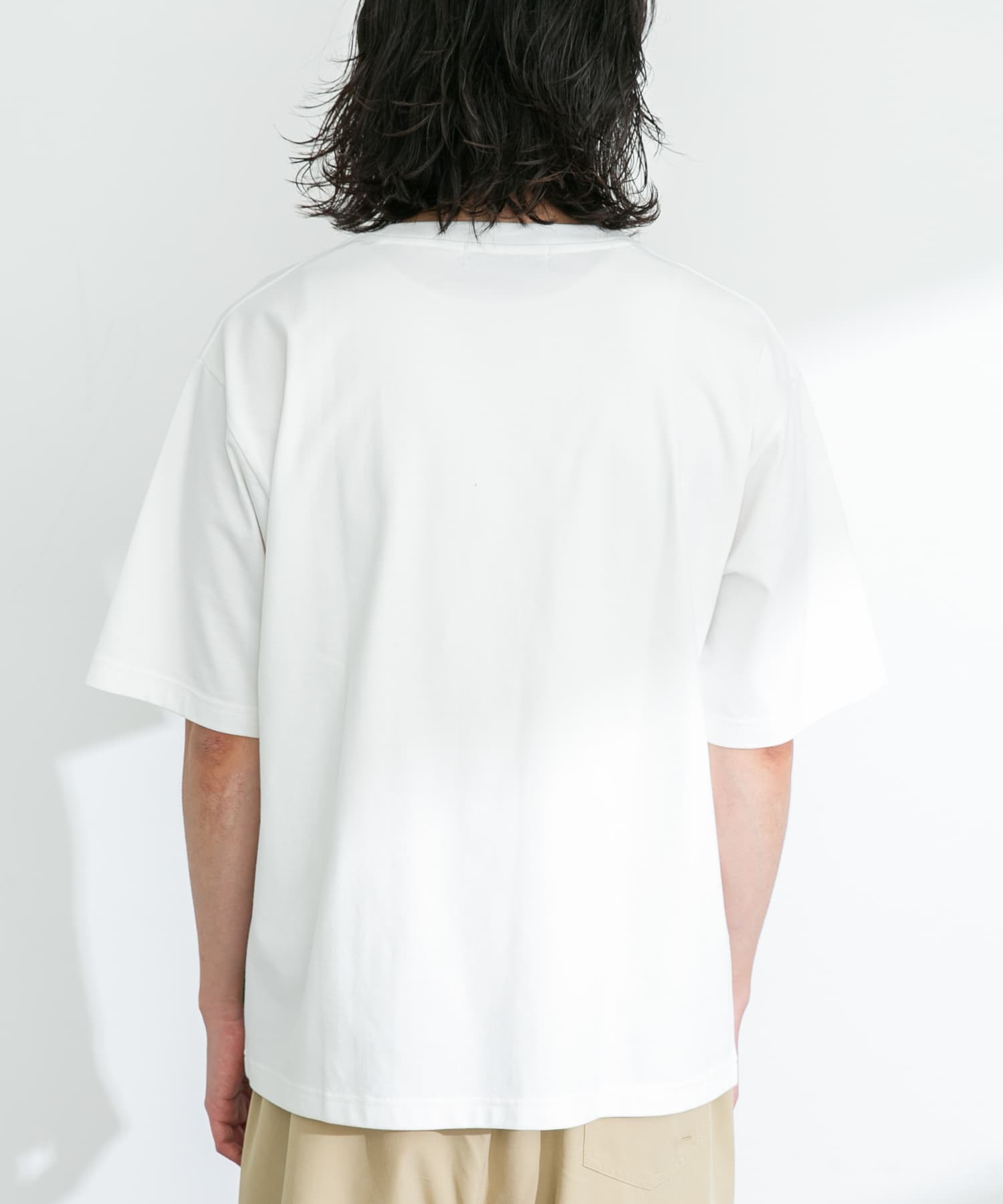 身長：180cm 体重：60kg サイズ：L