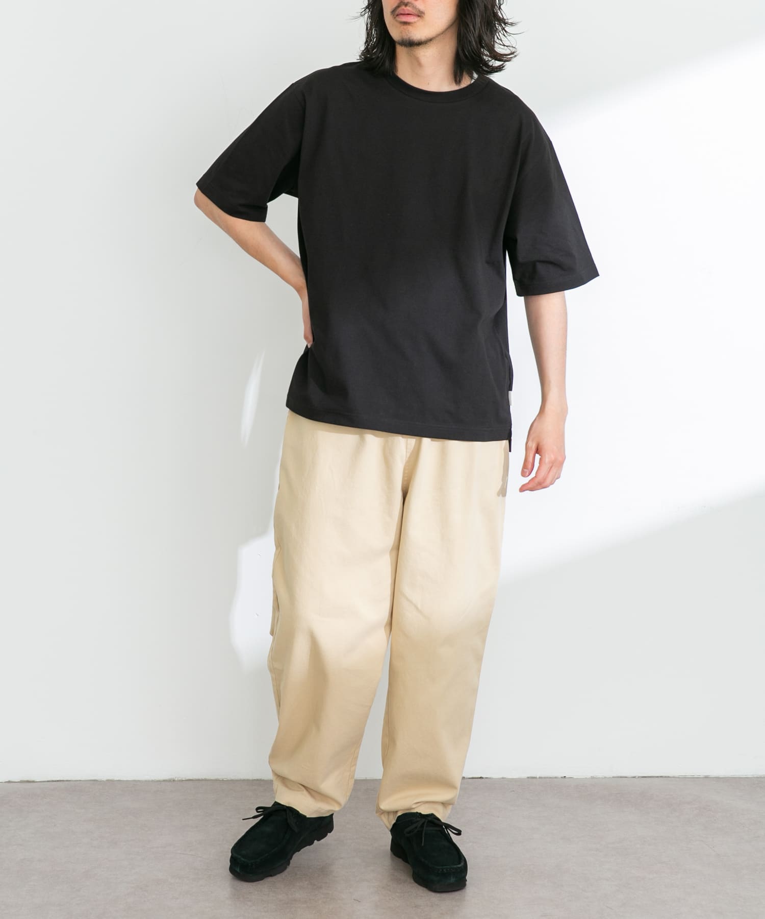 ブラック