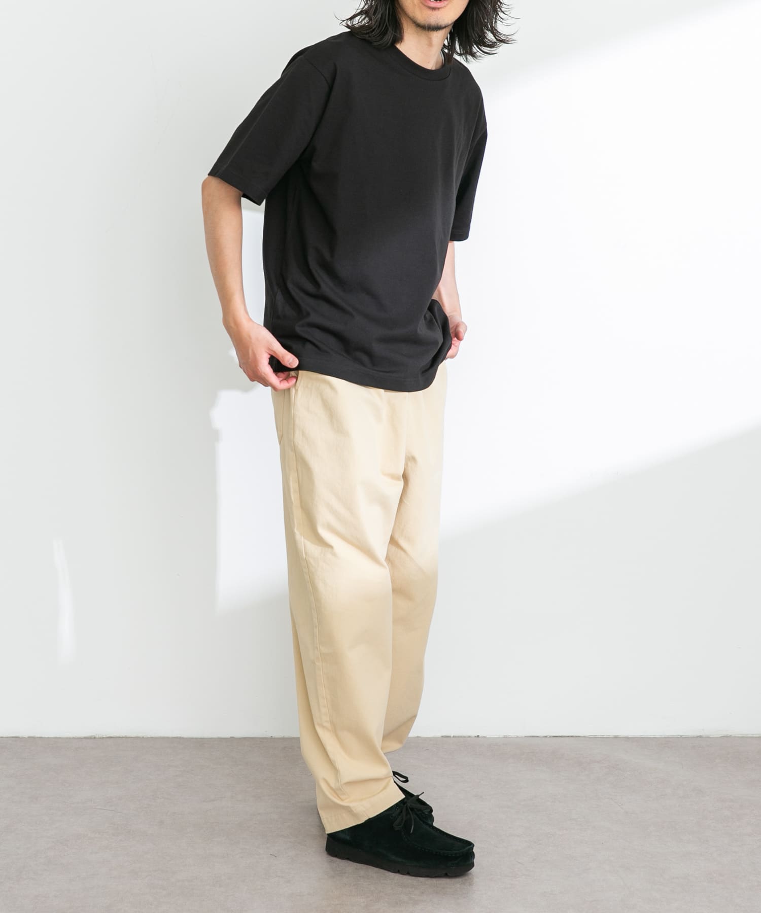 ブラック