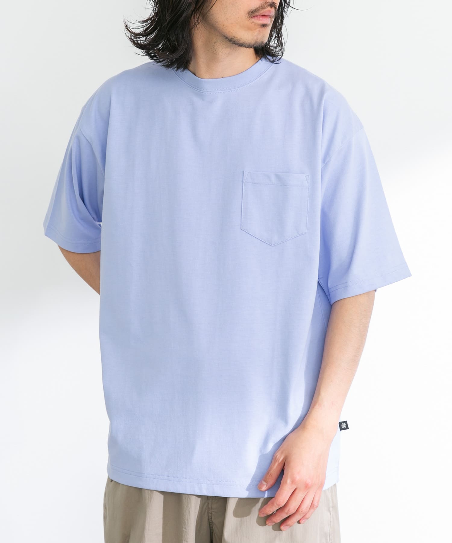 身長：180cm 体重：60kg サイズ：L