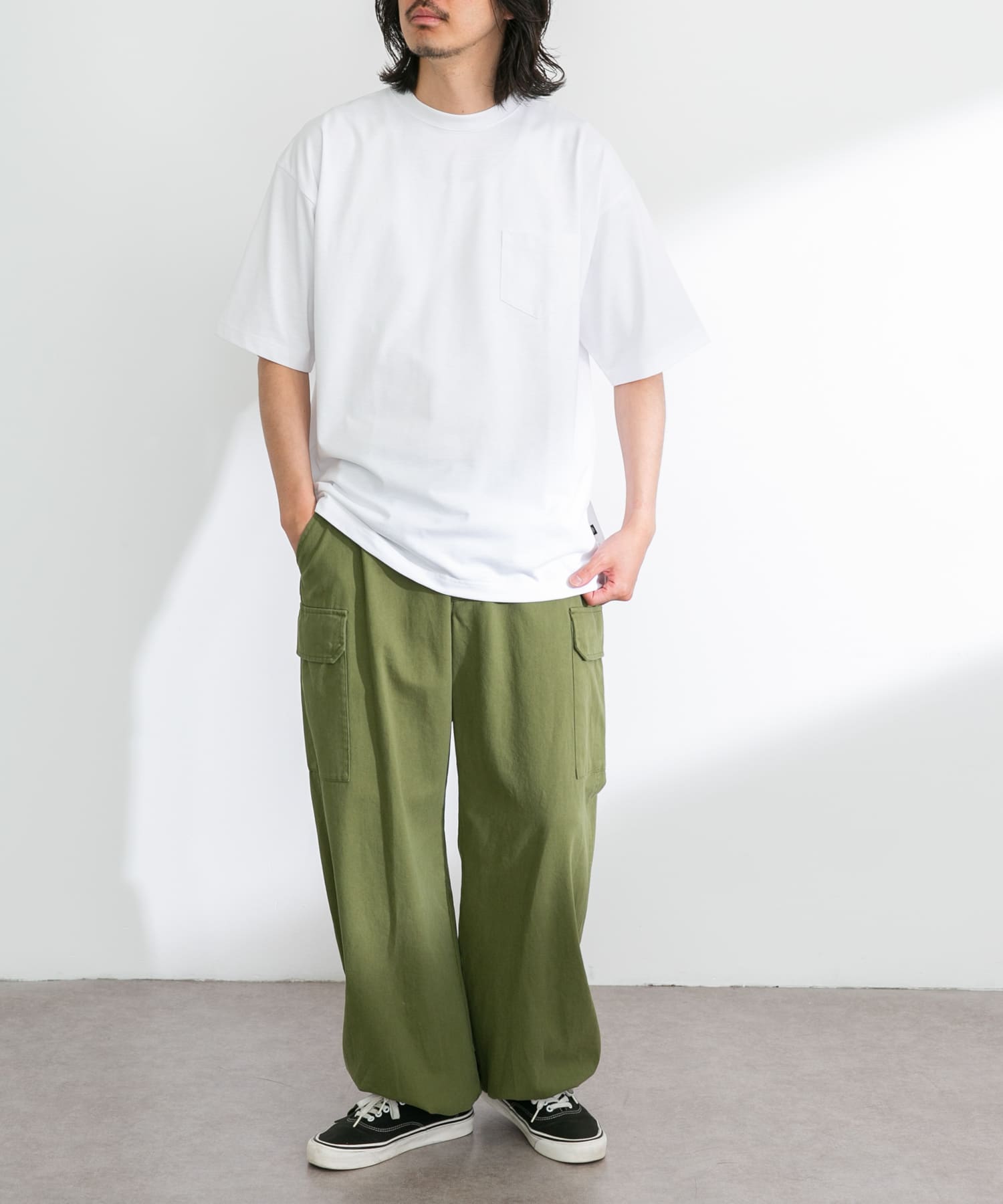身長：180cm 体重：60kg サイズ：L