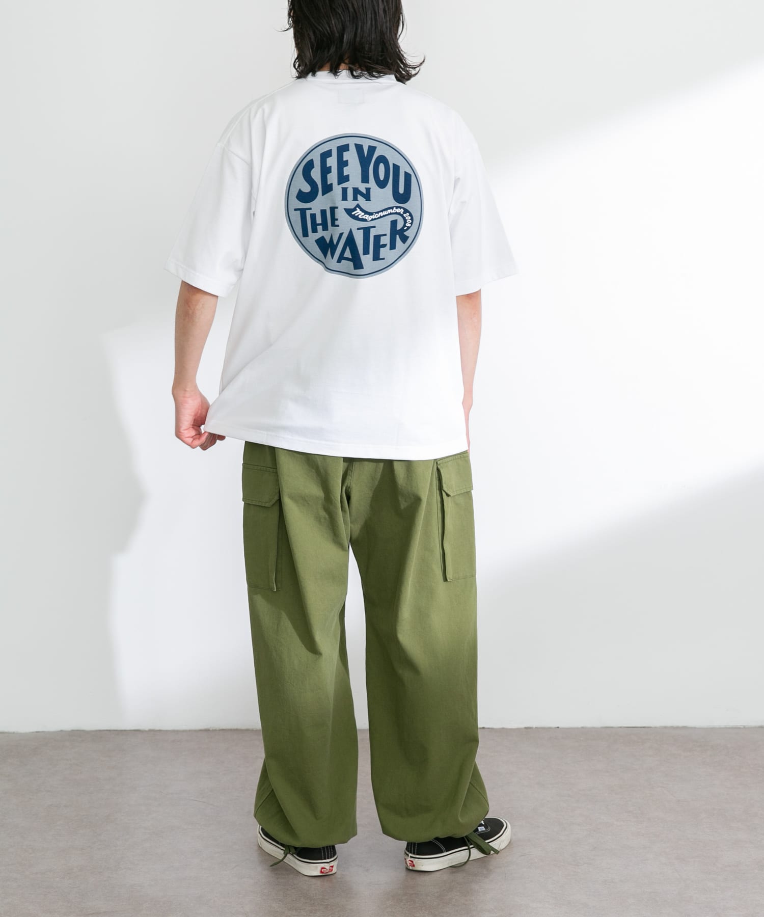 身長：180cm 体重：60kg サイズ：L