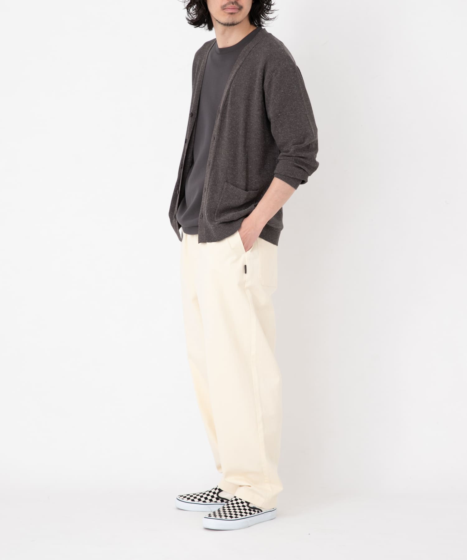 身長：180cm 体重：60kg サイズ：L