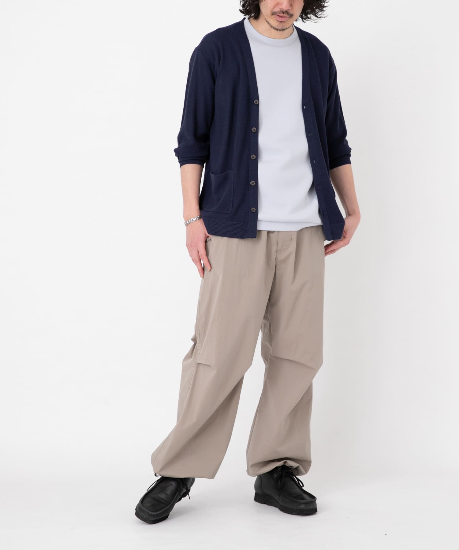 身長：180cm 体重：60kg サイズ：L