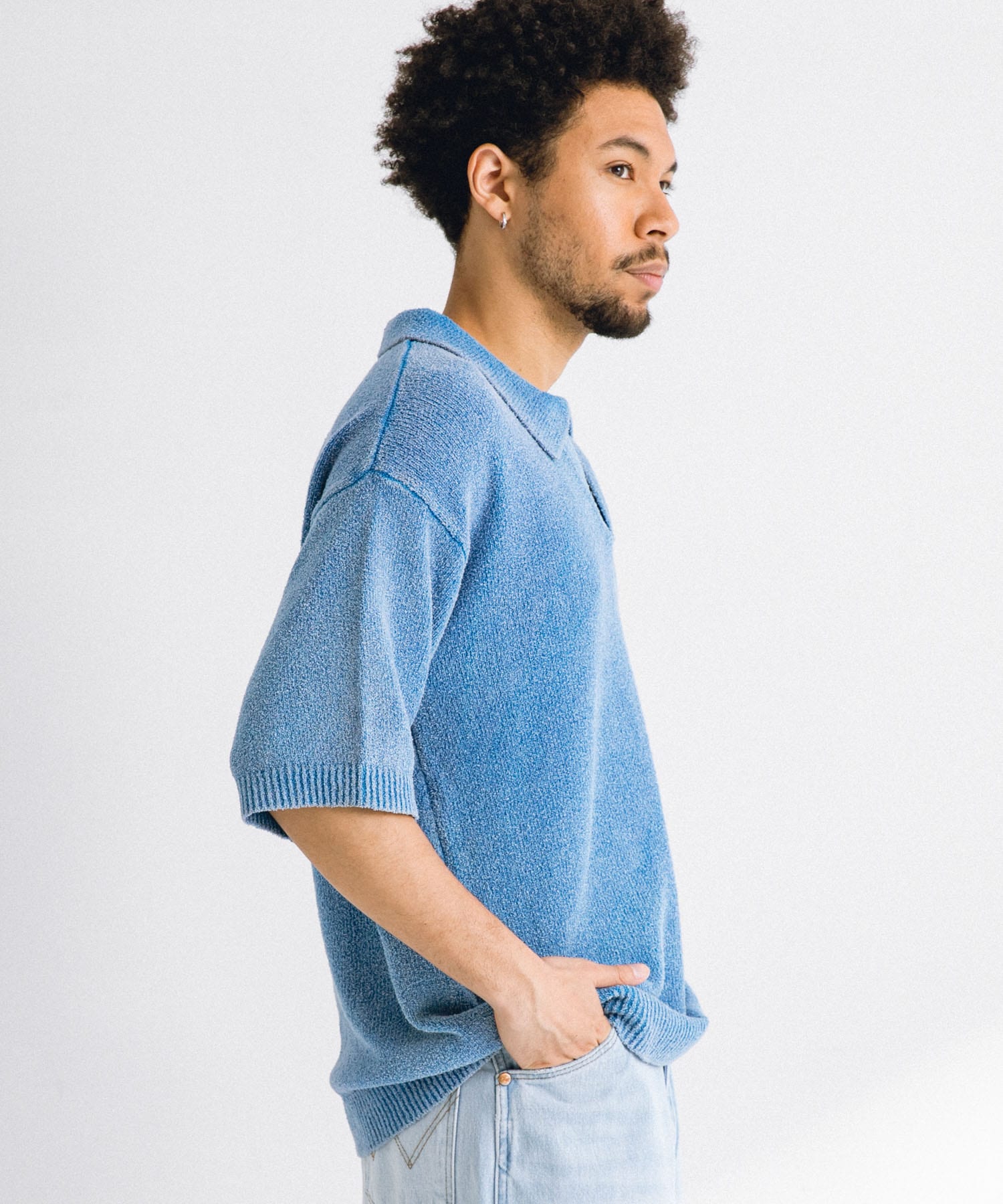 ライトインディゴ